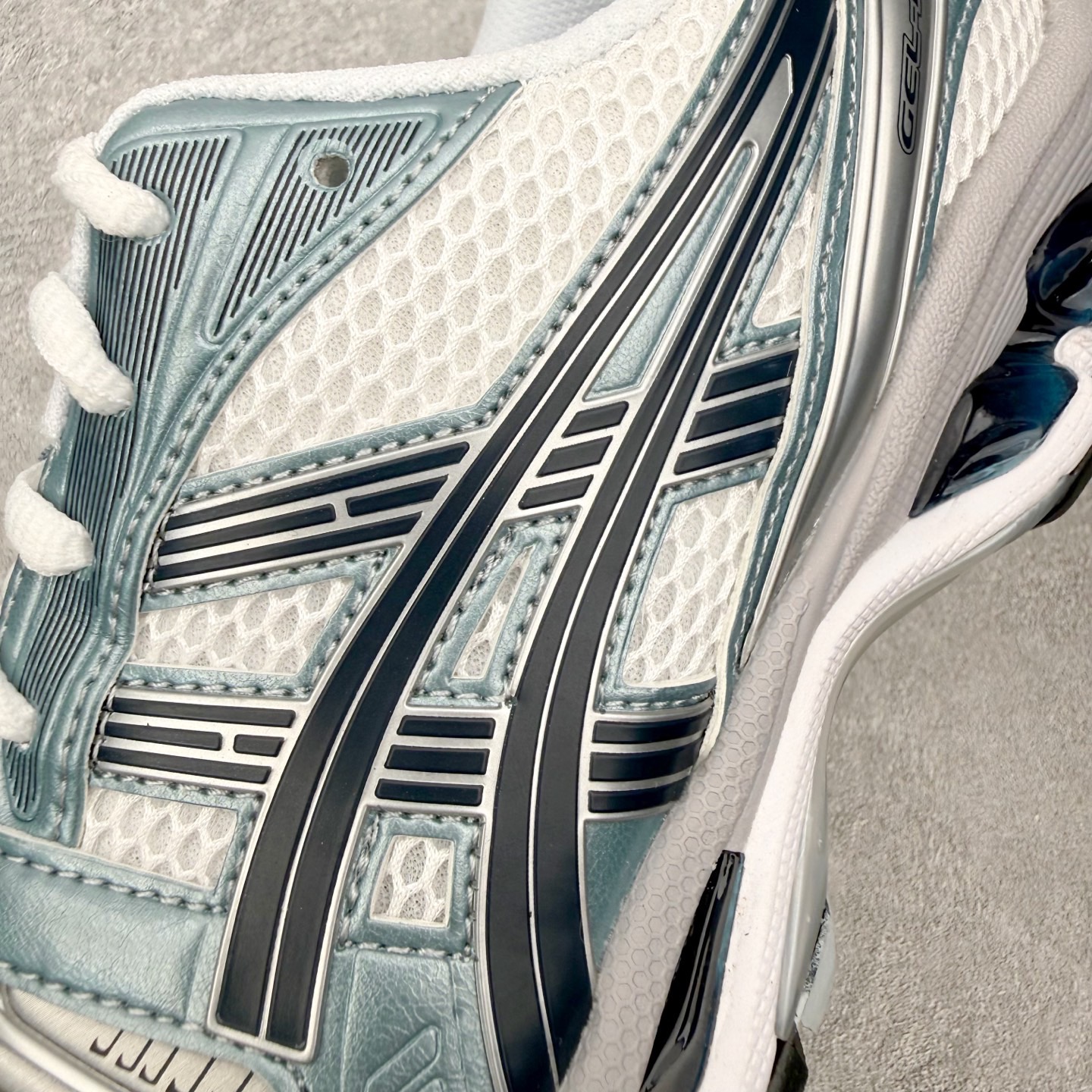 Asics Gel-Kayano K14 亚瑟士系列复古舒适织物合成革减震防滑耐磨低帮休闲跑步鞋 市场顶