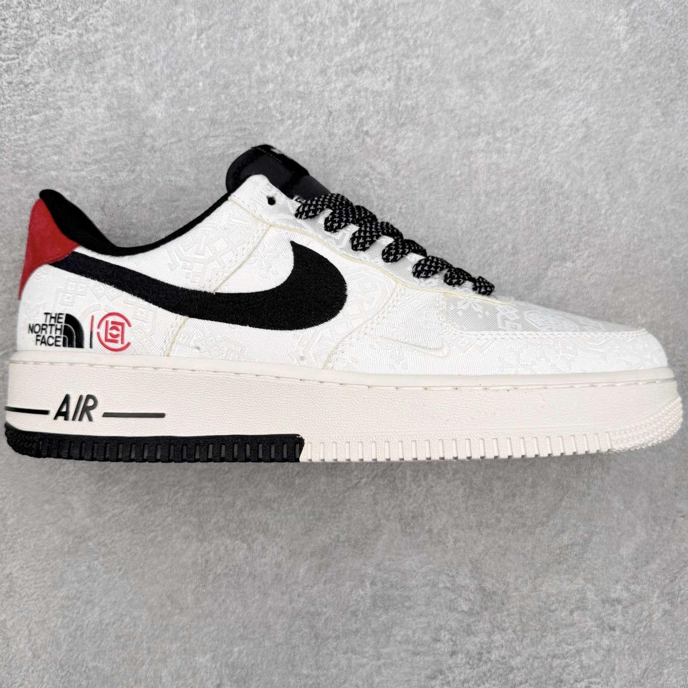 ＃特价福利‼️NK Air Force 1´07 Low 空军一号百搭休闲运动板鞋 DIY得物定制配色 