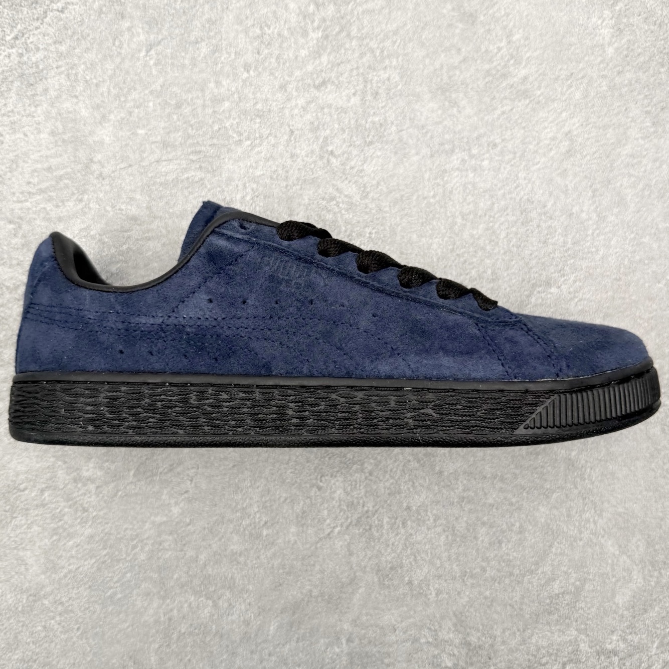 ＃福利特价‼️PUMA SUEDE XL 彪马新款面包鞋男女同款复古休闲板鞋 赠送一双鞋带 鞋身通体采用