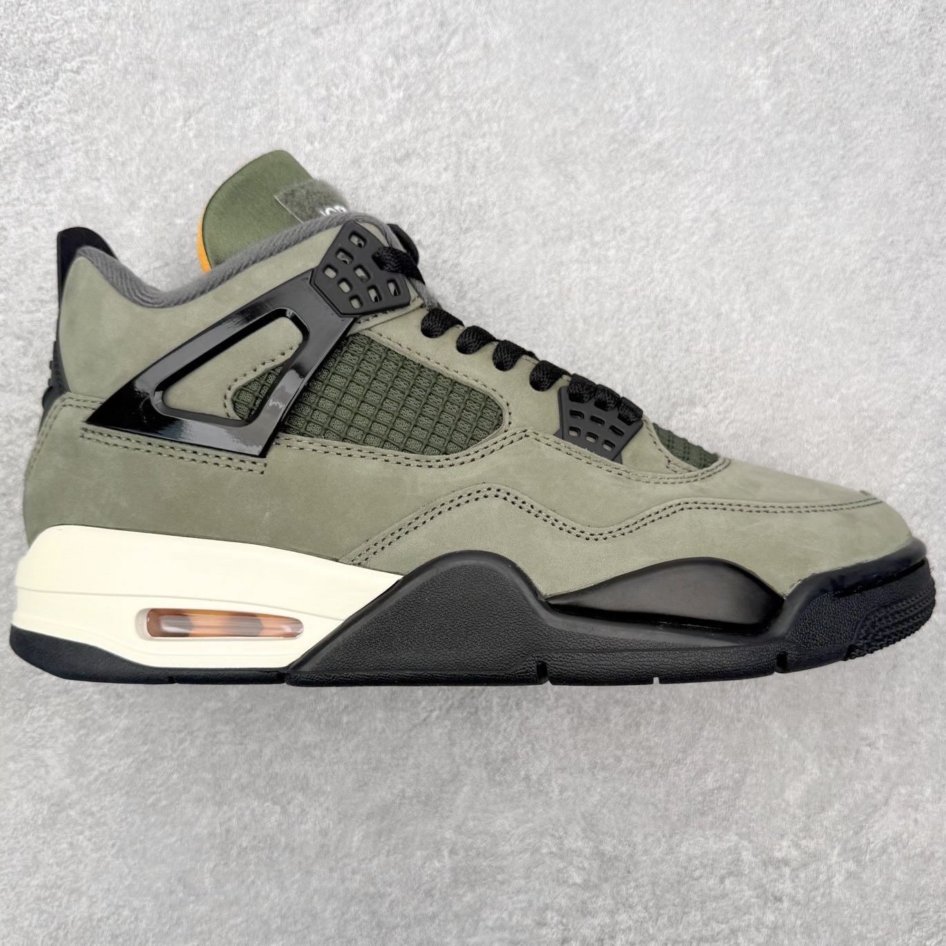 UNDEFEATED x Air Jordan AJ4 联名军绿黑 IB1519-200 原厂头层皮料 