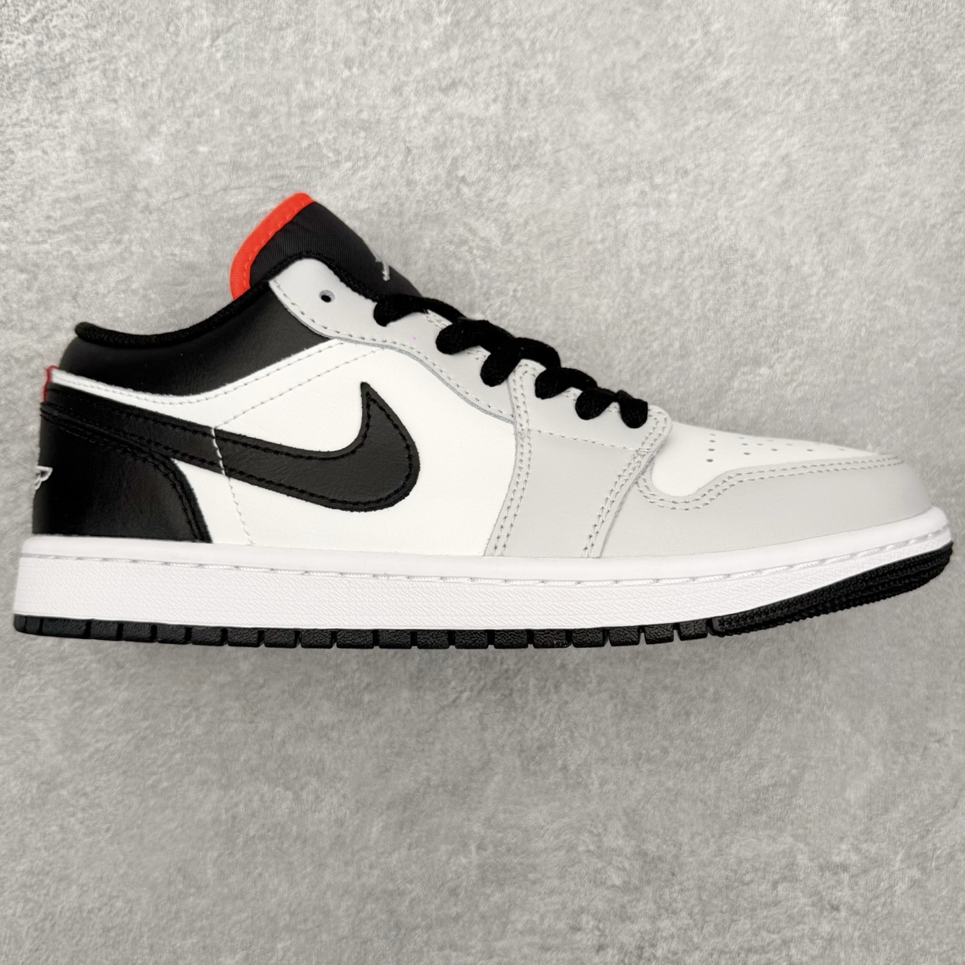 Air Jordan AJ1 Low 低帮 黑灰红 -045 终端优势供应 市面中低帮最具代表性版本没有