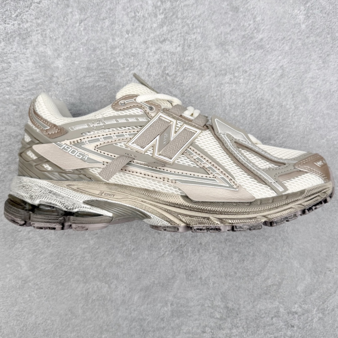 New Balance M1906R NB新百伦系列复古老爹风休闲运动慢跑鞋 日韩出口特供订单 全网最全