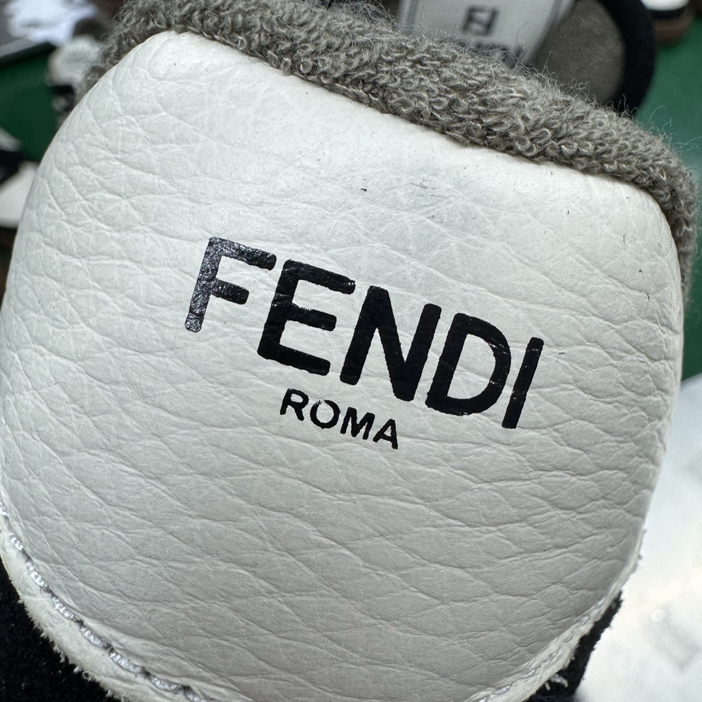 ＃LJ渠道版 FENDI Match sneaters 芬迪皮革低帮时尚运动板鞋 独家零售特供 全身20