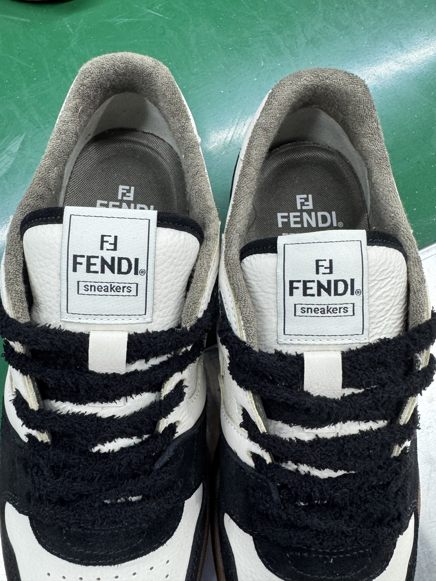 ＃LJ渠道版 FENDI Match sneaters 芬迪皮革低帮时尚运动板鞋 独家零售特供 全身20