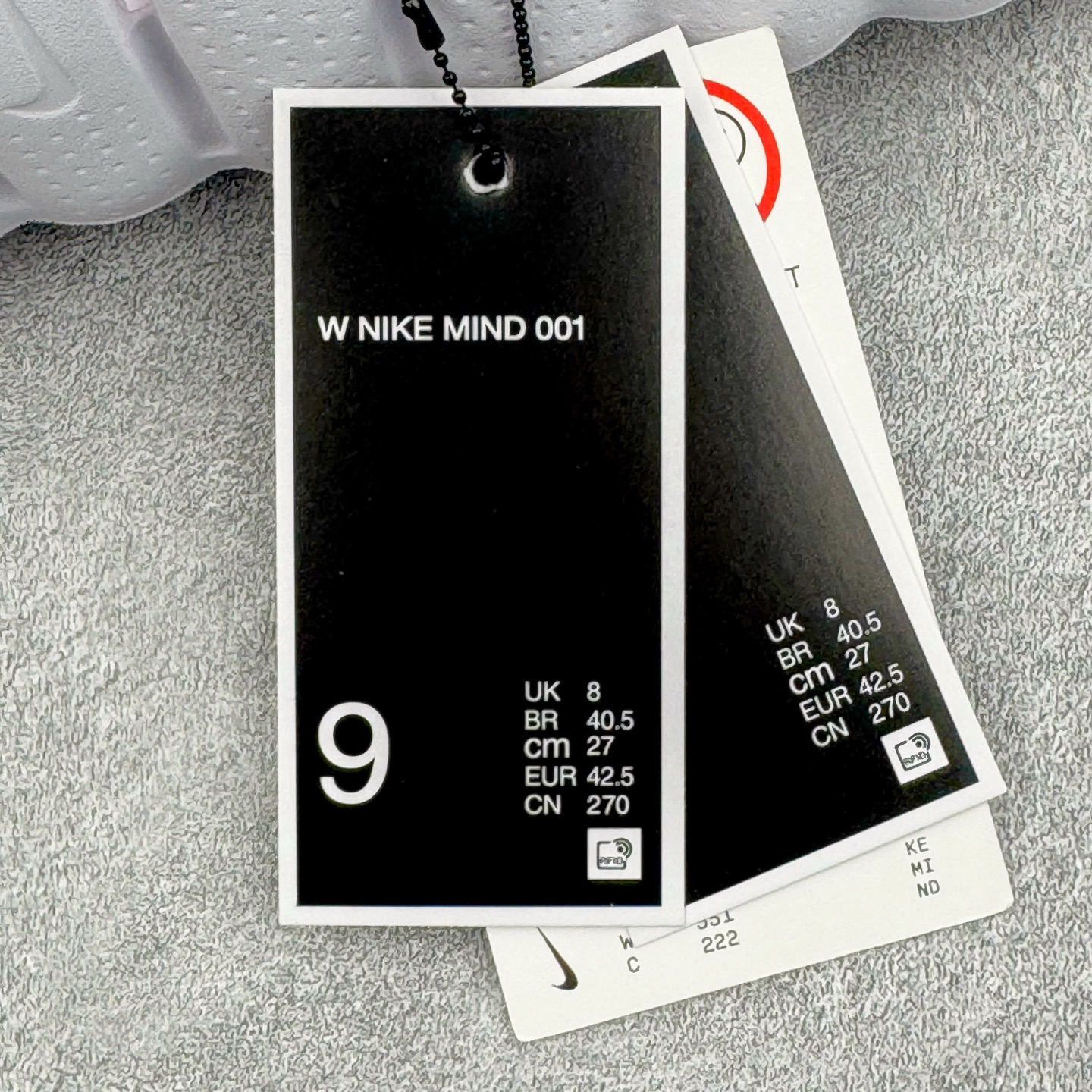 ＃GD莞产 NK Mind 001 舒适贴合科技风无特殊功能包头按摩拖鞋 白色 HQ4307-101 M
