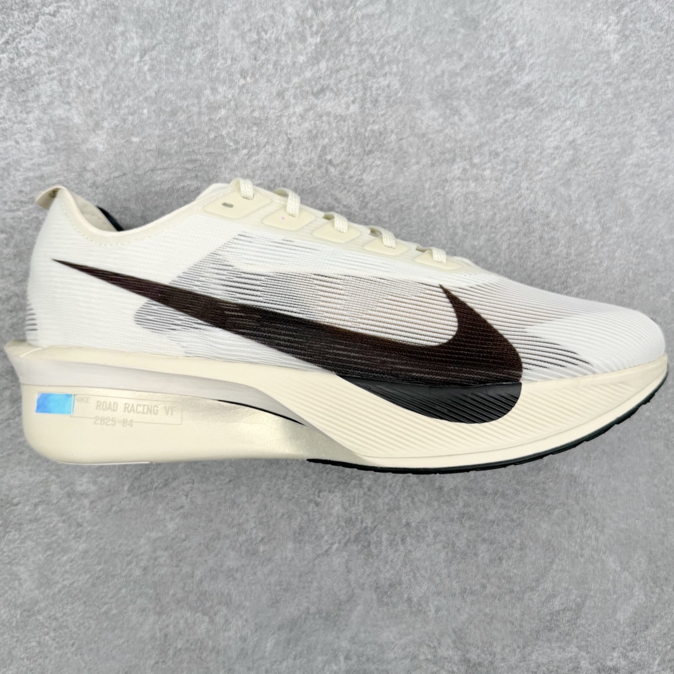 ＃纯原福利‼️Jakob A. Ingebrigtsen x NK Zoom VaporFly Next