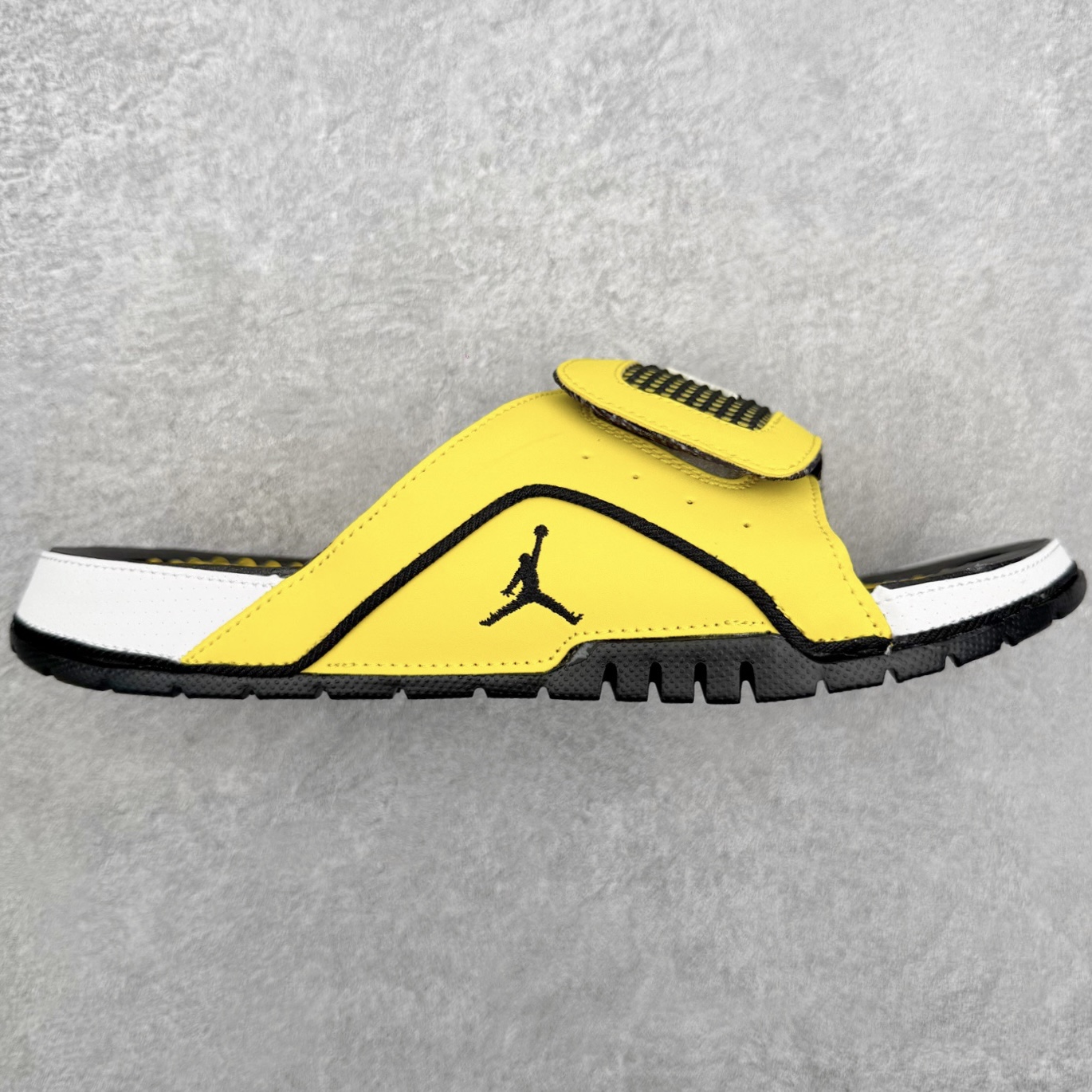＃原装级别 Air Jordan AJ4 Hydro Retro Slides 飞人运动拖鞋 经典的配色