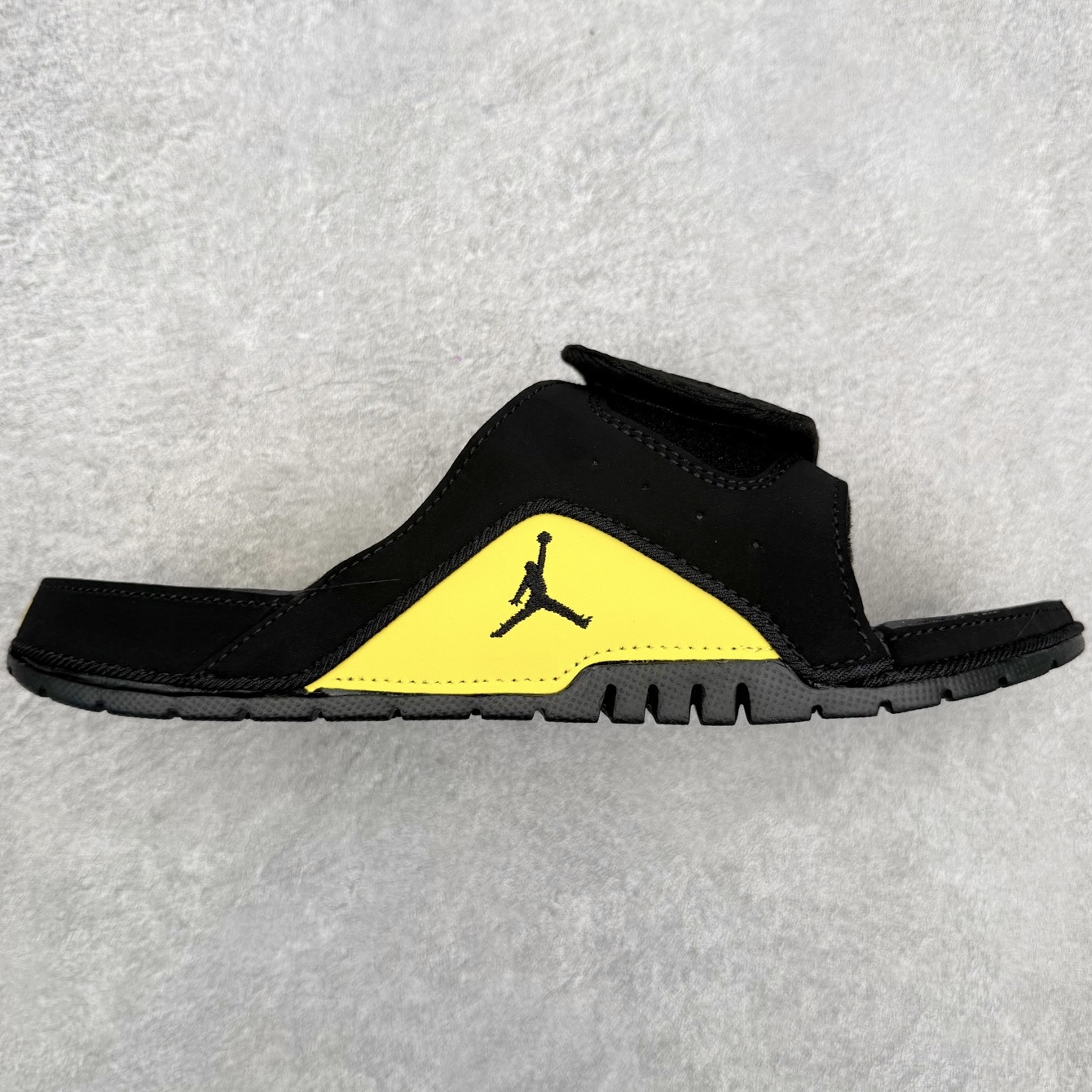 ＃原装级别 Air Jordan AJ4 Hydro Retro Slides 飞人运动拖鞋 经典的配色