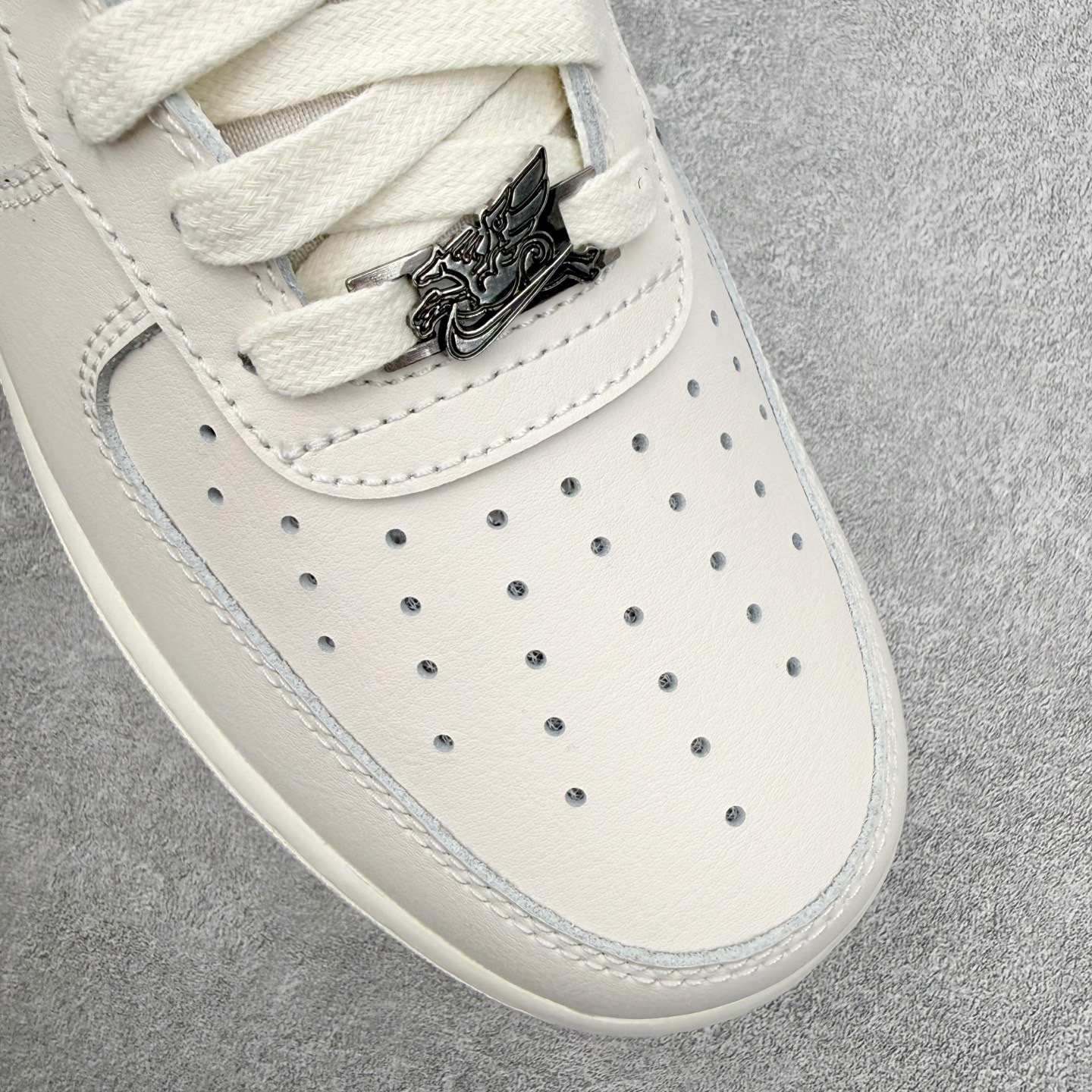 ＃GX NK Air Force 1 Low '07 空军一号低帮经典板鞋 CNY马年限定 IQ1119