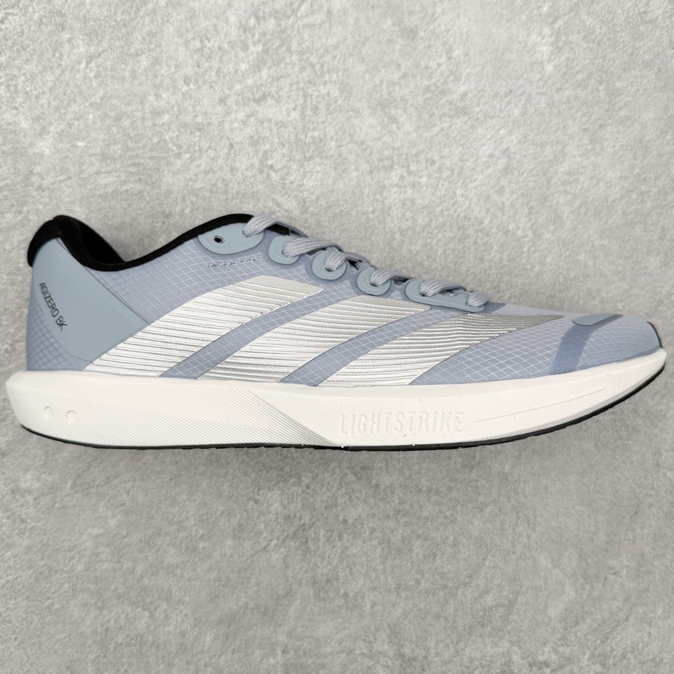 AD Adizero BK 夏季透气网眼竞速跑鞋 JQ1687 融合Lightstrike和Lights