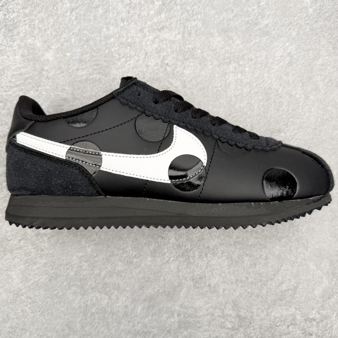 NK Classic Cortez Leather 阿甘复古初代皮革慢跑鞋 IR1332-001 实体平