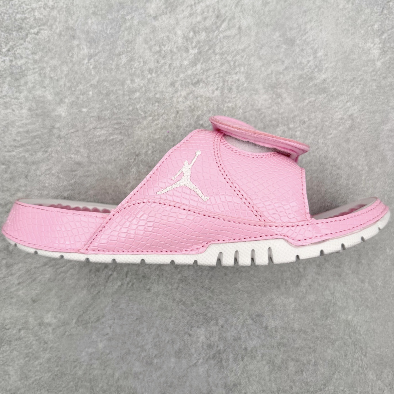 ＃原装级别 Air Jordan AJ11 Hydro Retro Slides 飞人运动拖鞋 经典的配