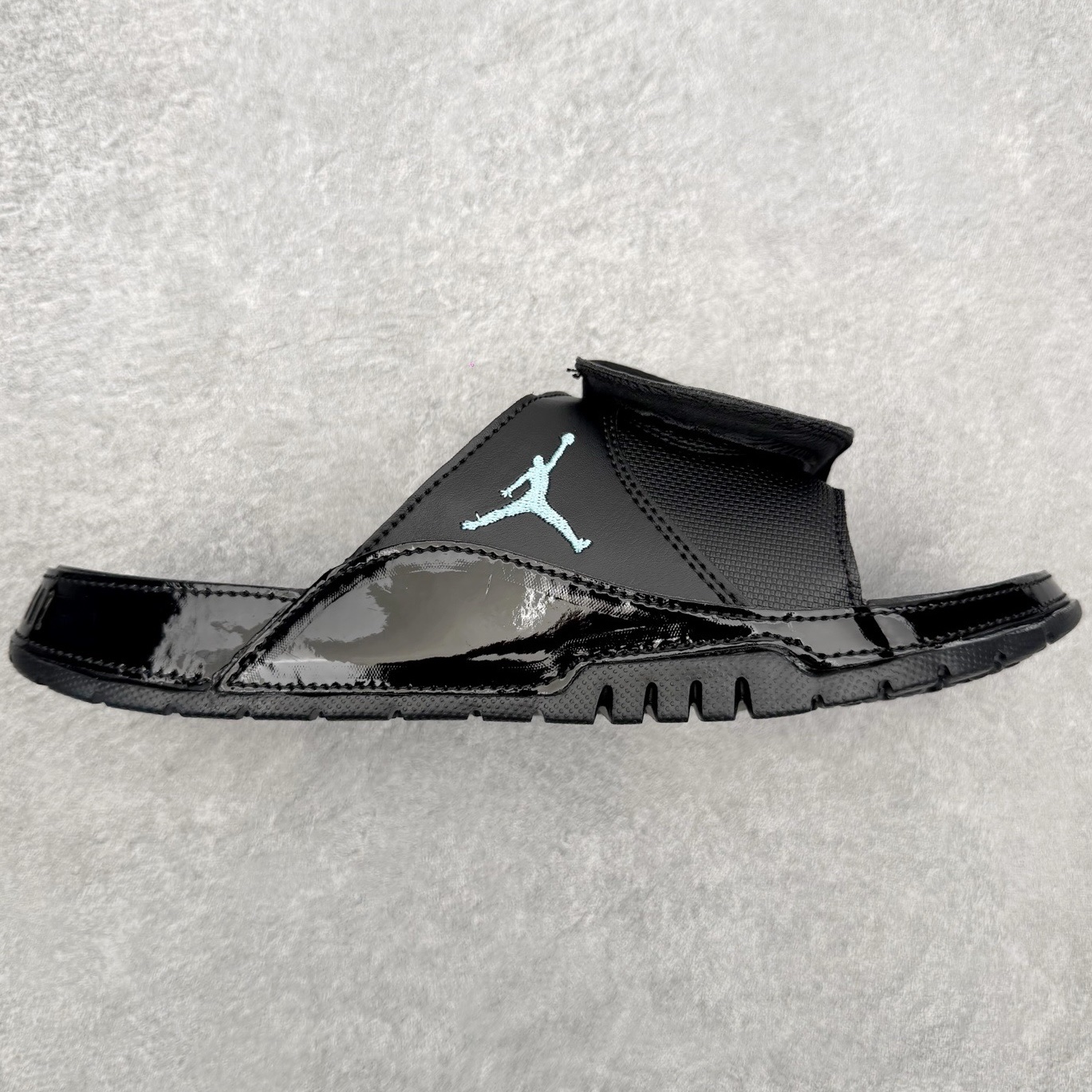 ＃原装级别 Air Jordan AJ11 Hydro Retro Slides 飞人运动拖鞋 经典的配