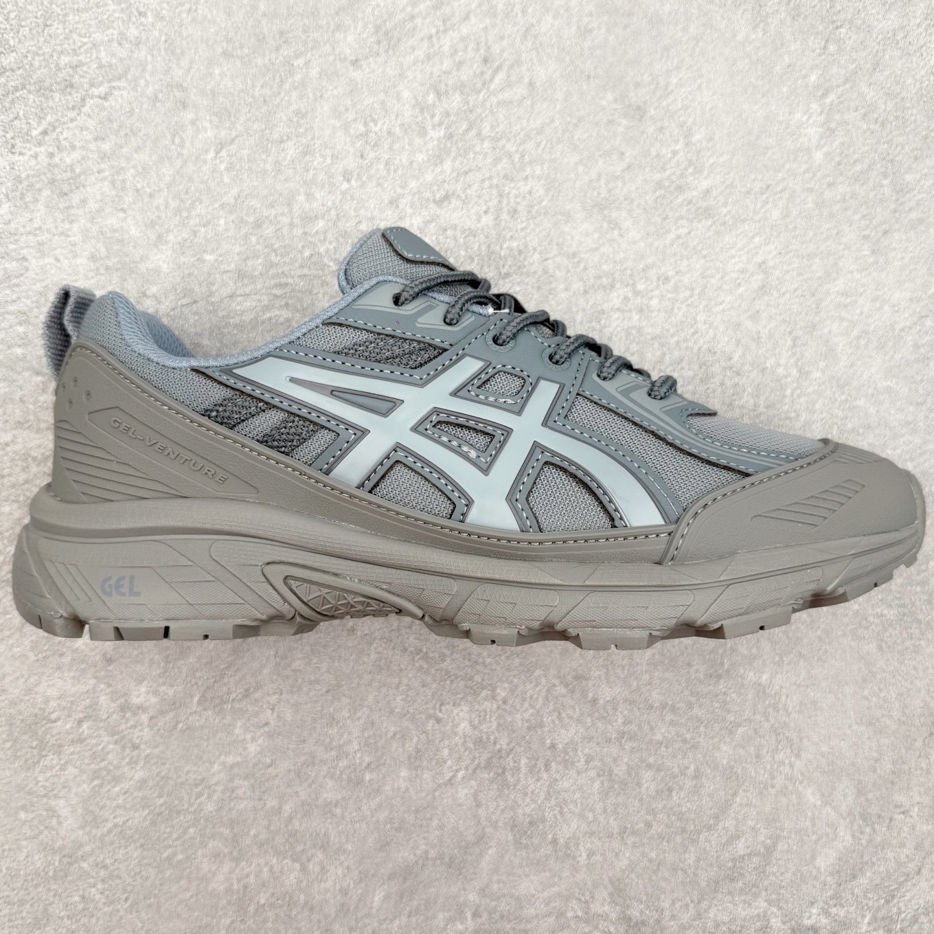 Asics Gel-Venturem 6 亚瑟士舒适透气运动跑鞋 #鞋面采用新的单丝纤维工程网布鞋面，提