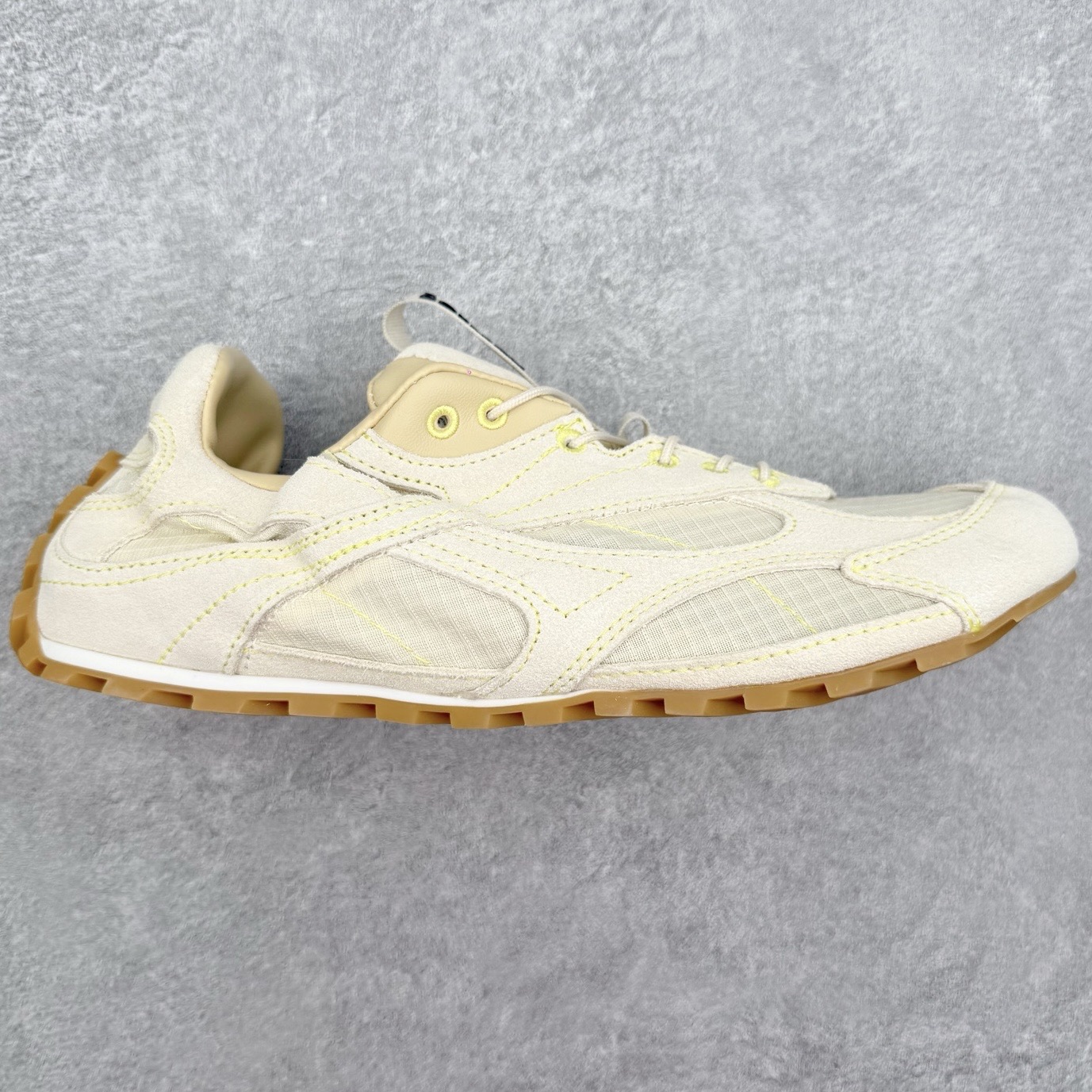 Bottega Veneta葆蝶家 BV Orbit Flash 麂皮 抽绳平底 低帮 生活休闲鞋 Bo