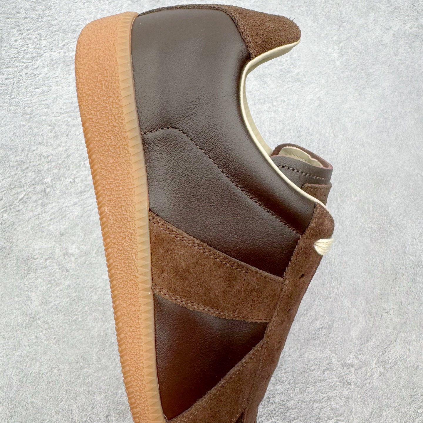 ＃GD广顶 Maison Margiela Calfskin Replica 马吉拉复古低帮时尚德训鞋 