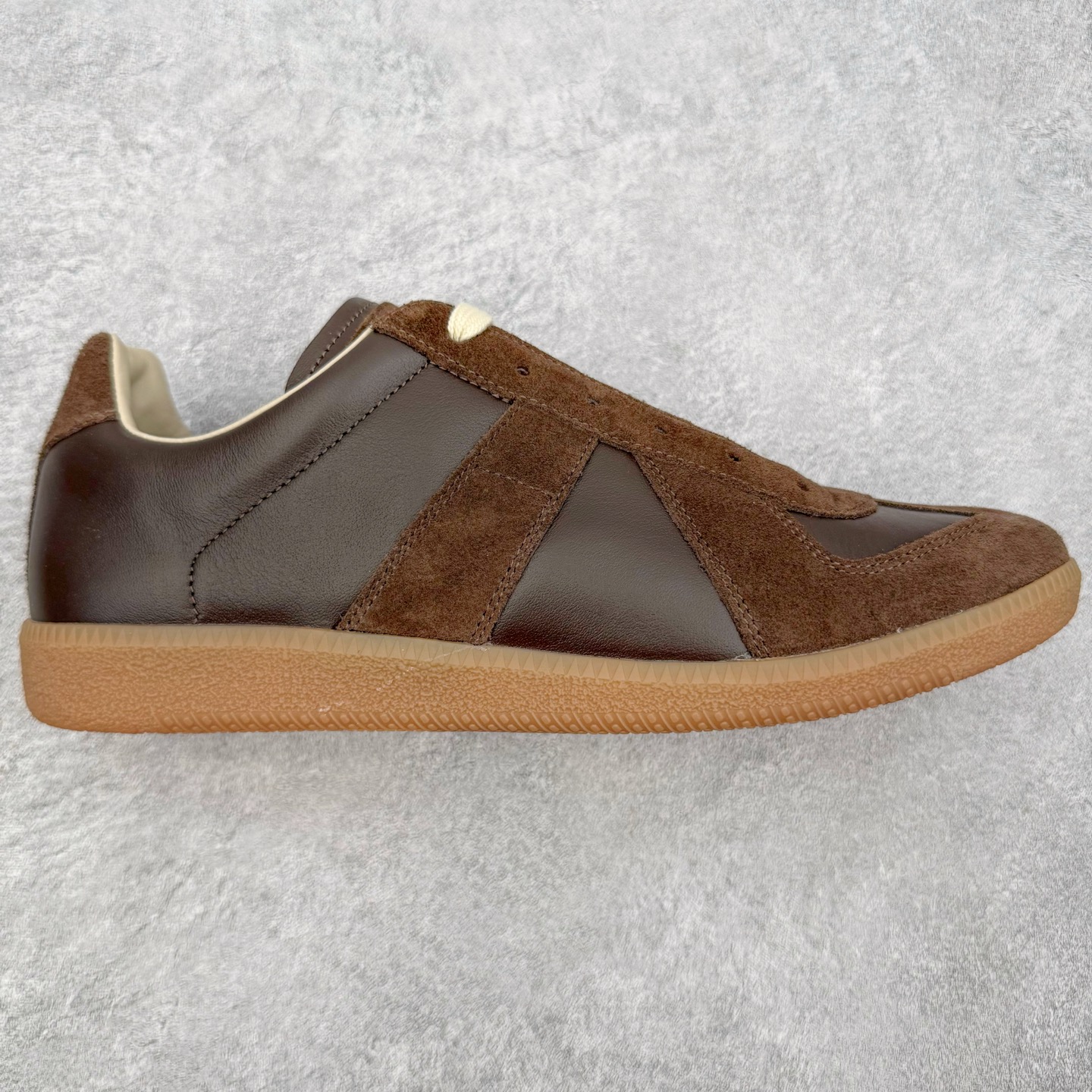 ＃GD广顶 Maison Margiela Calfskin Replica 马吉拉复古低帮时尚德训鞋 