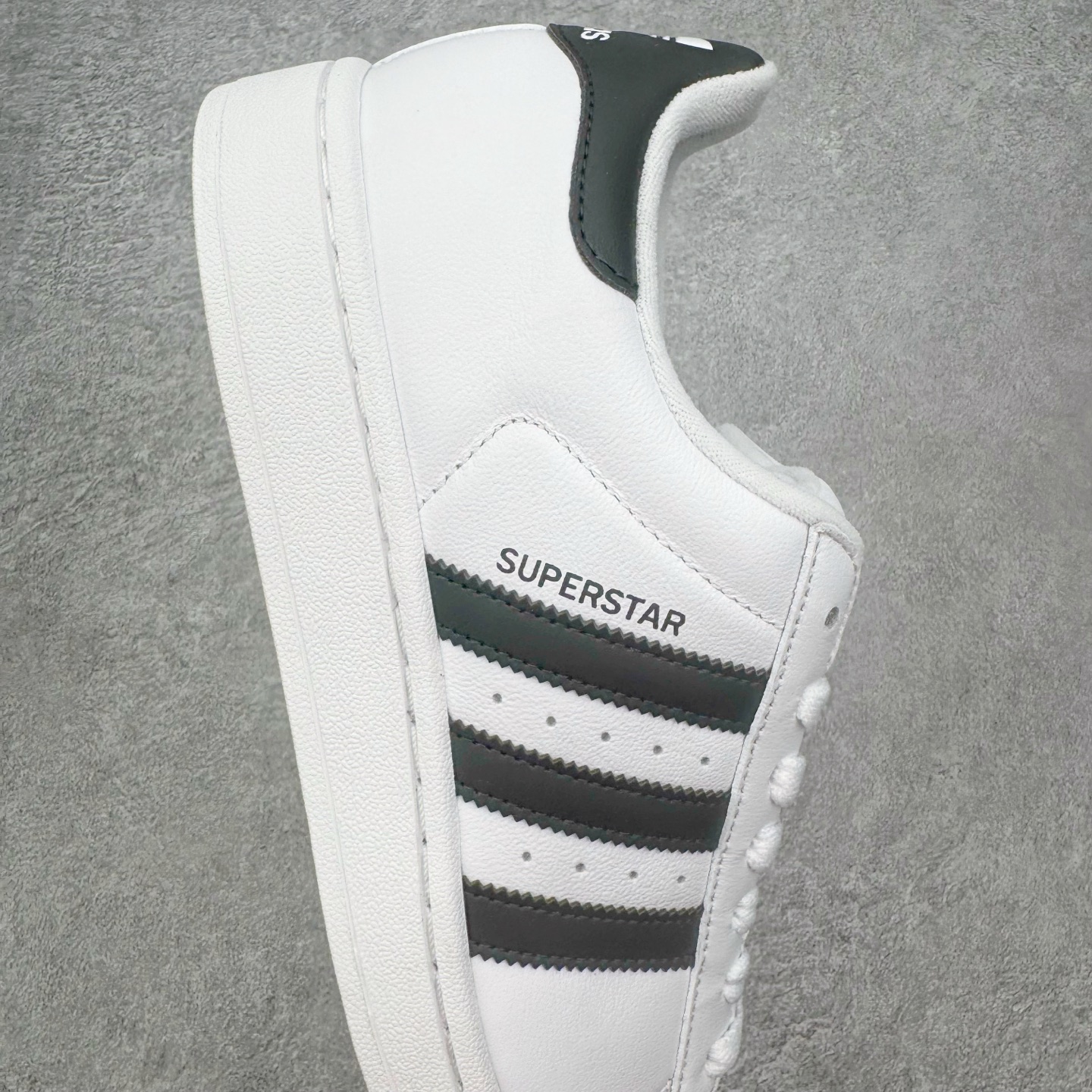 ＃DT AD Originals Superstar 经典贝壳头休闲板鞋 JH9976 平台正单 全套原