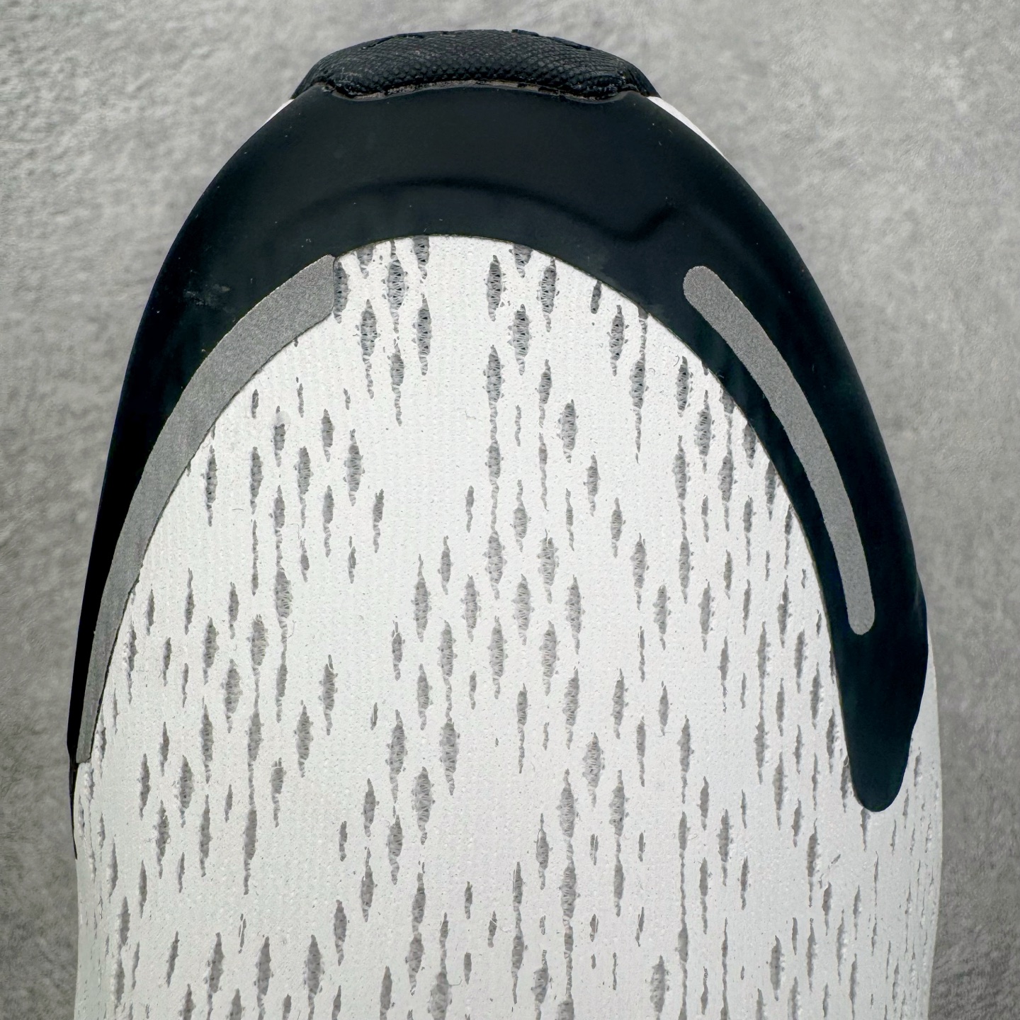 ＃SF外贸特供 NK Air Max 270 Premium 潮流舒适贴合气垫跑步鞋 IO9883-10