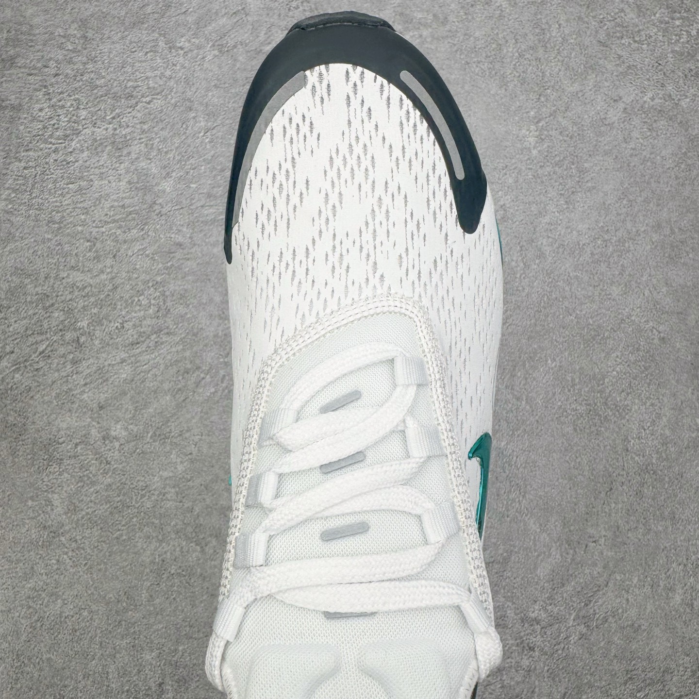＃SF外贸特供 NK Air Max 270 Premium 潮流舒适贴合气垫跑步鞋 IO9883-10