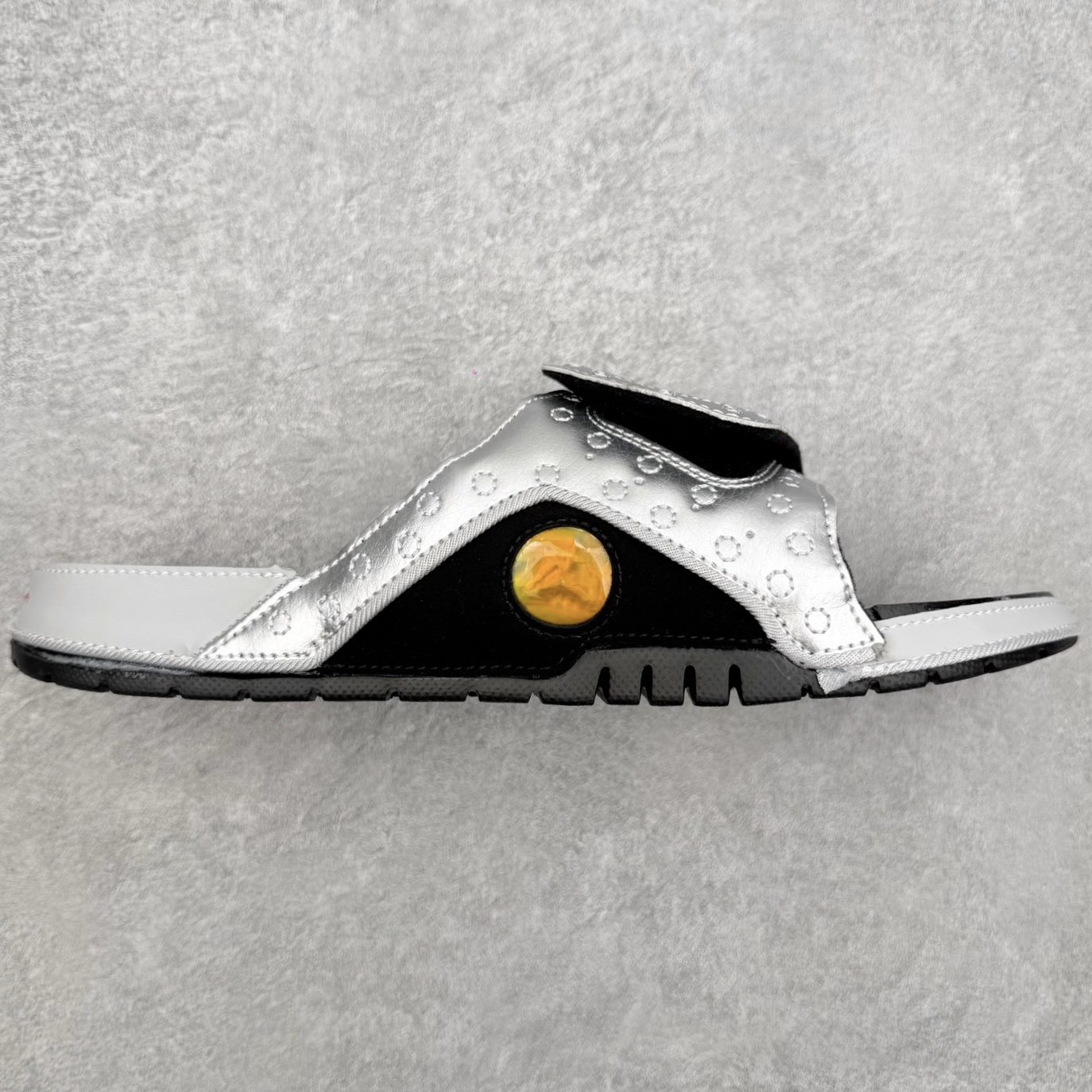 ＃原装级别 Air Jordan AJ13 Hydro Retro Slides 飞人运动拖鞋 经典的配