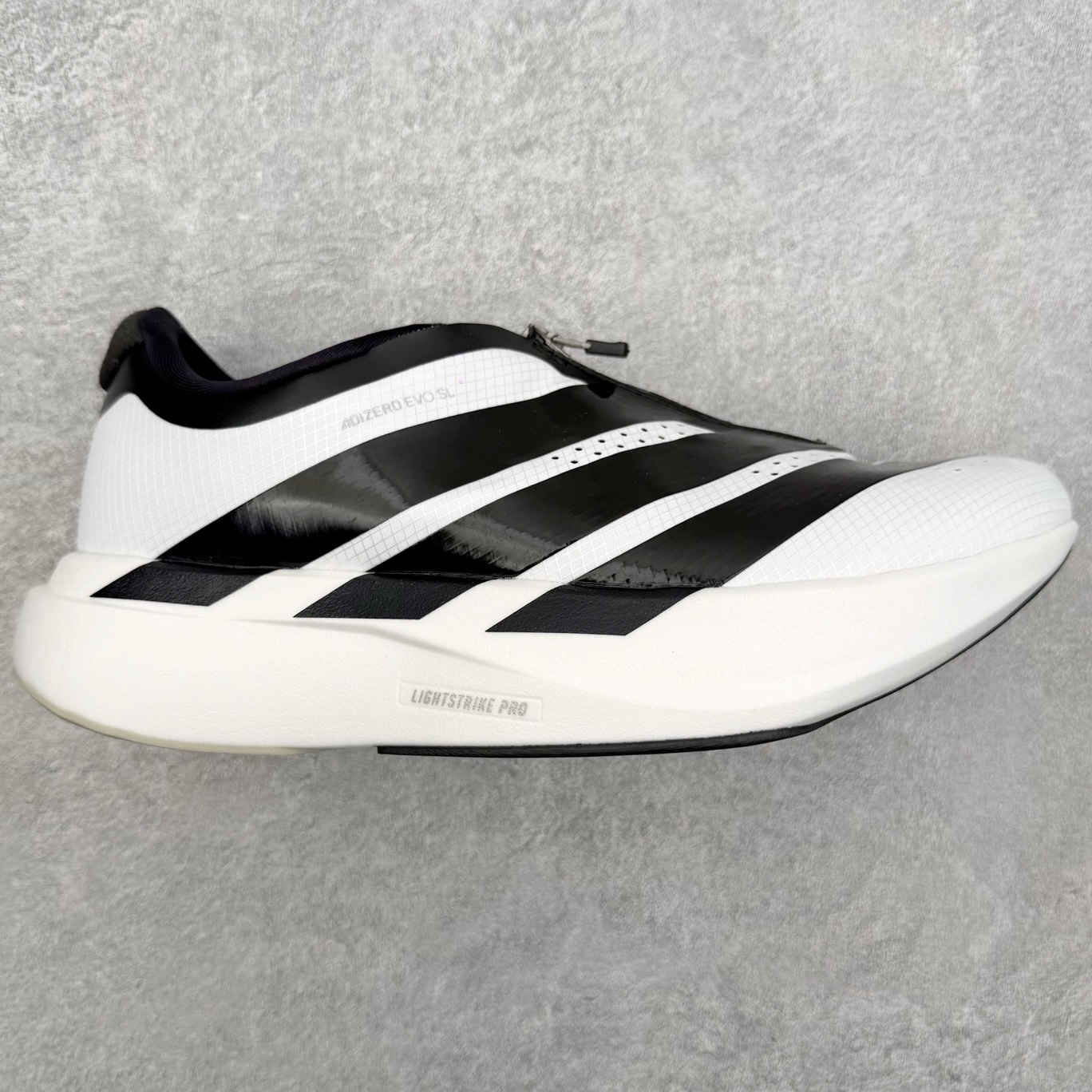 AD Adizero EVO SL Zip 马拉松竞速专业跑鞋 CELERMESH针织网面非常轻薄 纤维