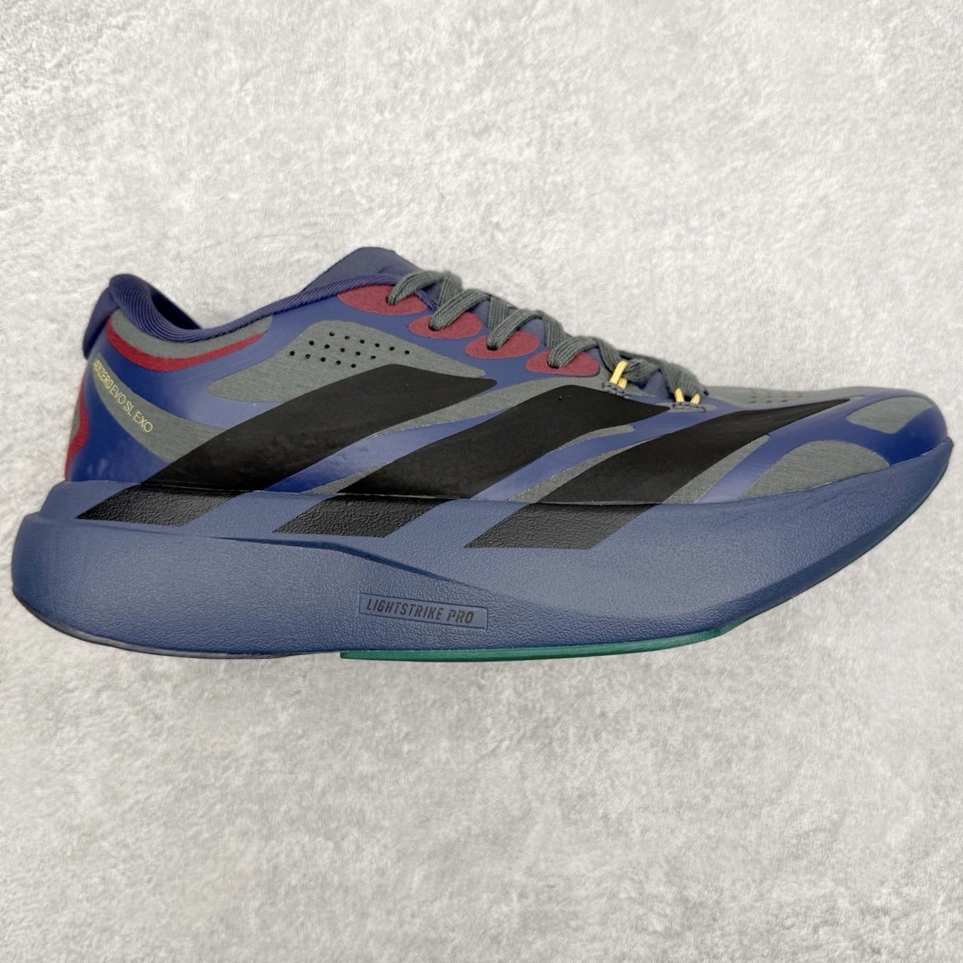 AD Adizero EVO SL EXO M 马拉松竞速专业跑鞋 CELERMESH针织网面非常轻薄 
