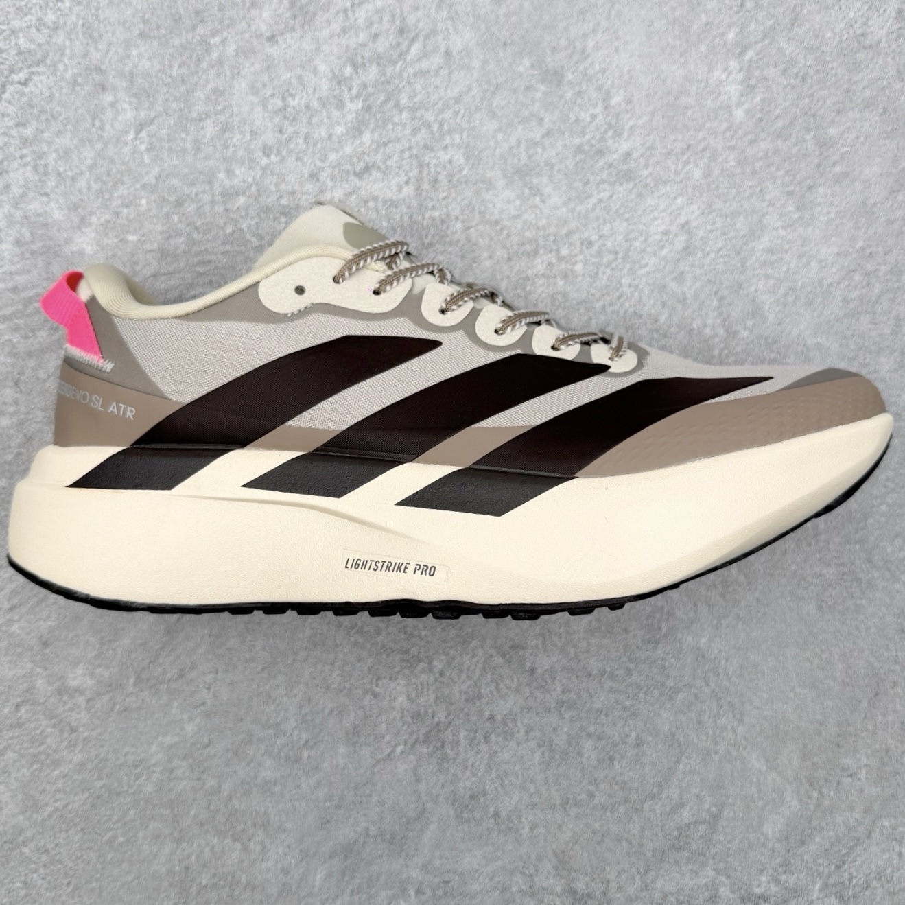 AD Adizero EVO SL ATR M 马拉松竞速专业跑鞋 CELERMESH针织网面非常轻薄 