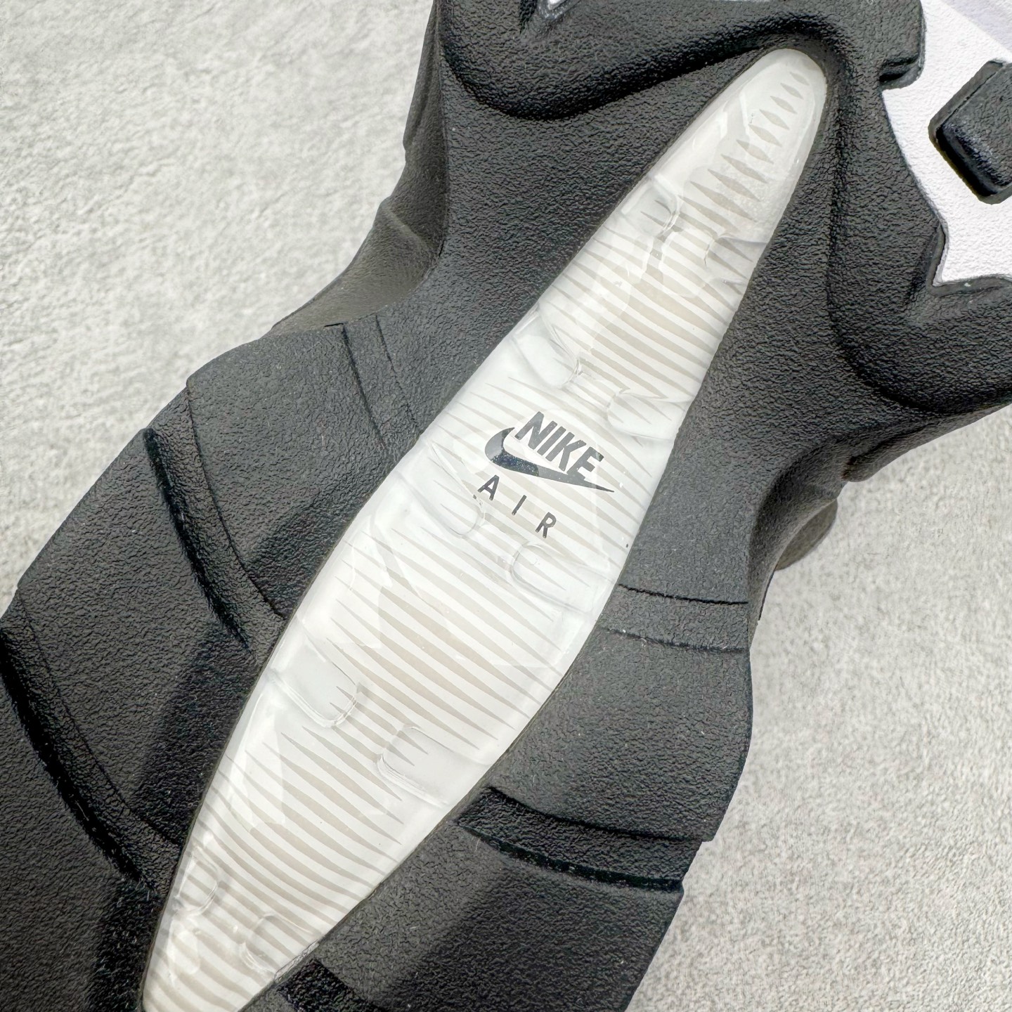 ＃KZ神版 NK Air Max 95 OG 舒适百搭耐磨低帮气垫休闲跑步鞋 黑灰白 HM4740-00