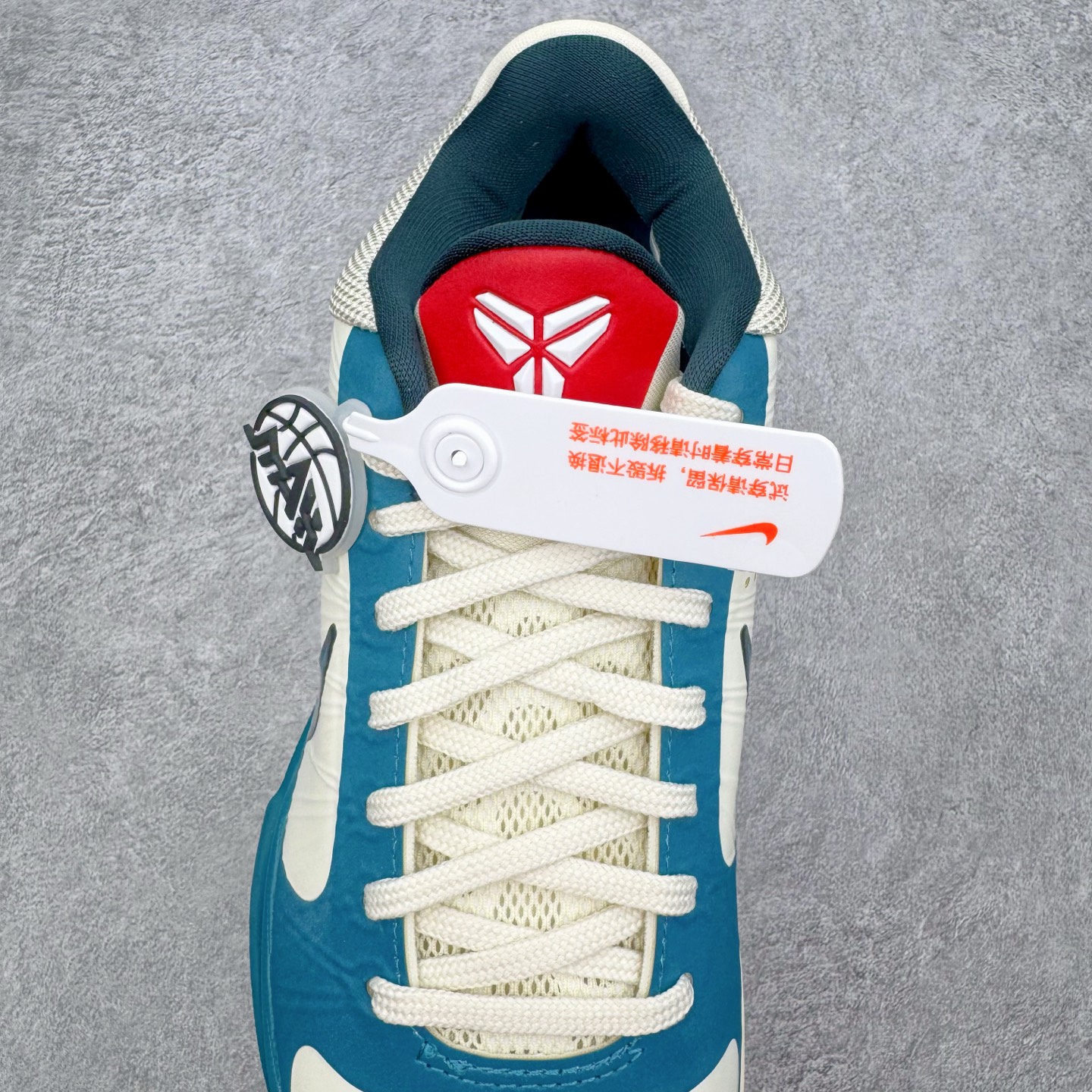 Caitlin Clark x NK Zoom Kobe ZK5 科比5代 克拉克联名 米白蓝 IZ18