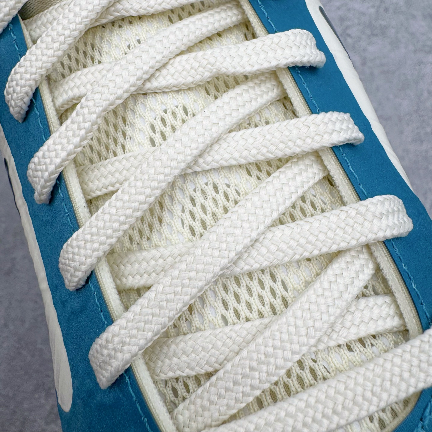 Caitlin Clark x NK Zoom Kobe ZK5 科比5代 克拉克联名 米白蓝 IZ18