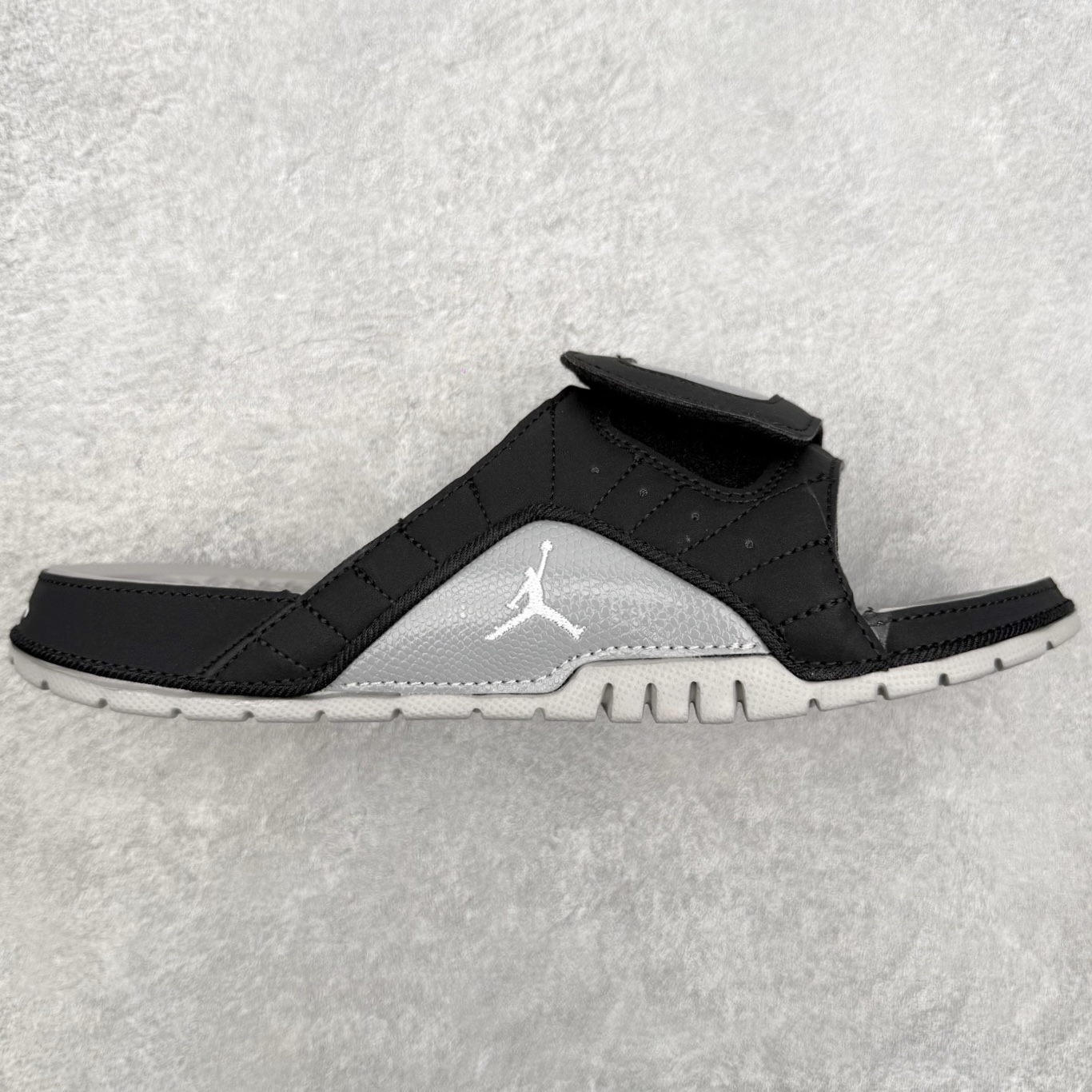 ＃原装级别 Air Jordan AJ12 Hydro Retro Slides 飞人运动拖鞋 经典的配