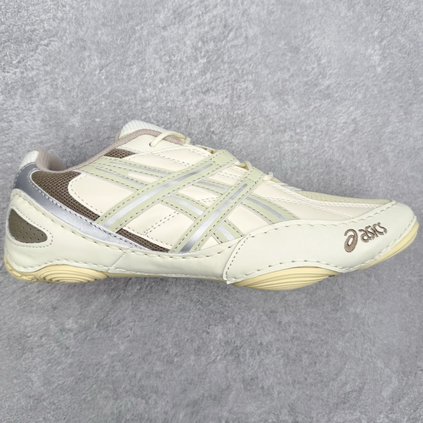 ASICS Hypersync 亚瑟士薄底鞋经典时尚百搭包裹性轻便低帮生活休闲鞋 男女同款 ASICS（