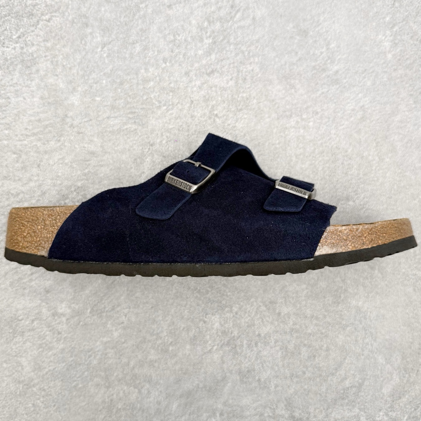Birkenstock Kyoto 勃肯牛皮绒面革单扣 EVA 防臭一字拖鞋 男女同款 牛皮绒面革质地柔