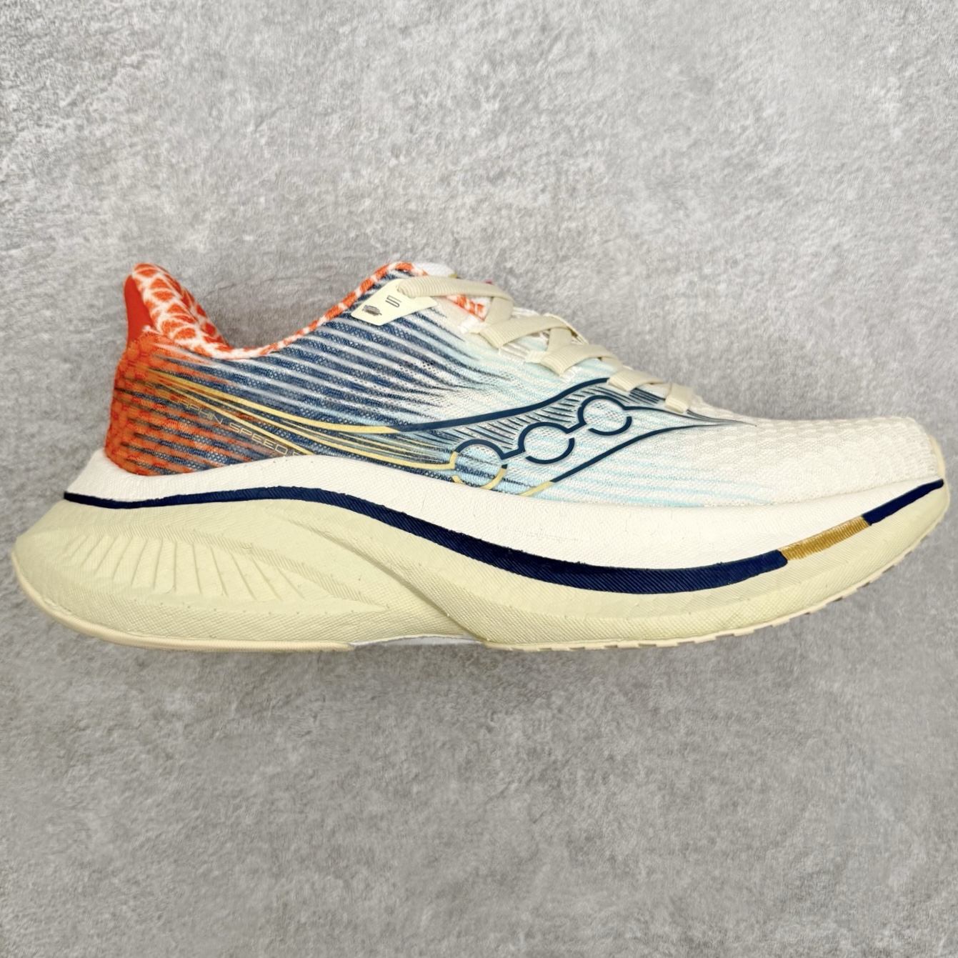 Saucony ENDORPHIN SPEED 啡速 5 舒适百搭耐磨 低帮 休闲跑步鞋 男女同款 Sa