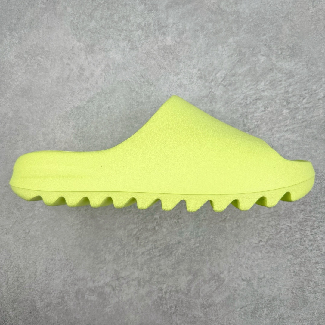 ＃Lw纯原盲盒福利‼️YEEZY SLIDE 椰子拖鞋系列 注意盲盒为软包无盒 报货备注尺码 随机配色 