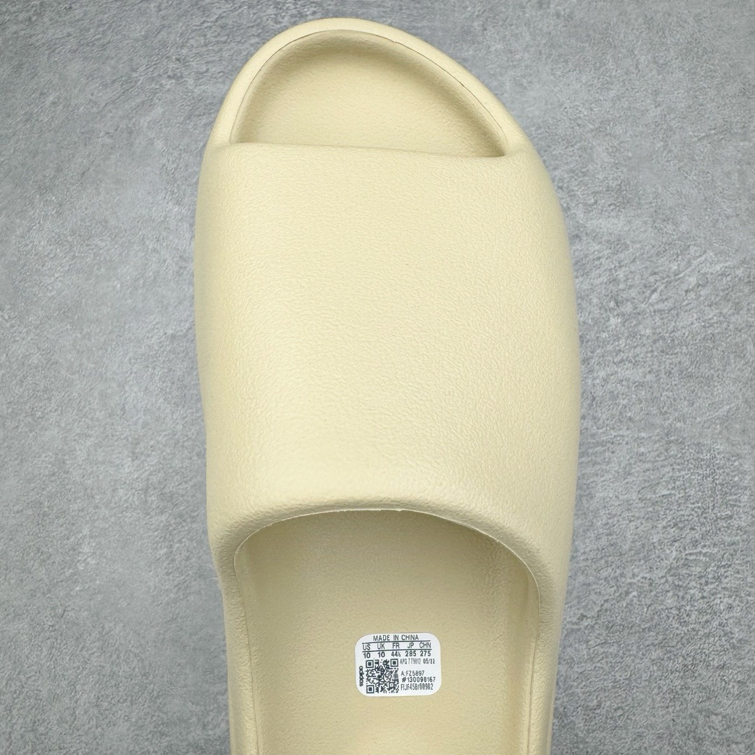＃Lw纯原盲盒福利‼️YEEZY SLIDE 椰子拖鞋系列 注意盲盒为软包无盒 报货备注尺码 随机配色 