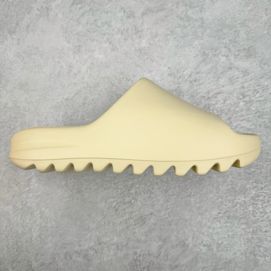 ＃Lw纯原盲盒福利‼️YEEZY SLIDE 椰子拖鞋系列 注意盲盒为软包无盒 报货备注尺码 随机配色 