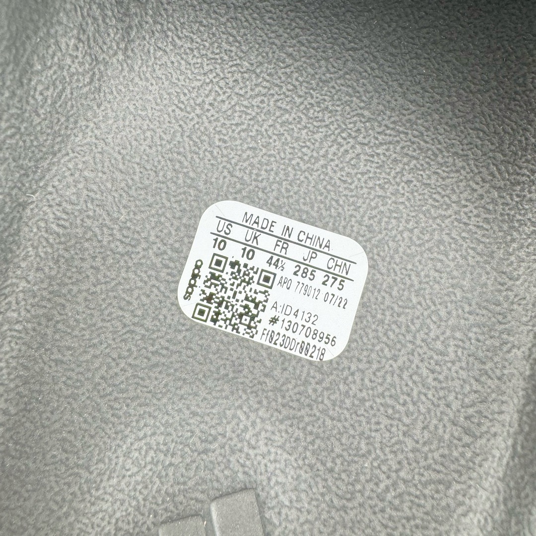 ＃Lw纯原盲盒福利‼️YEEZY SLIDE 椰子拖鞋系列 注意盲盒为软包无盒 报货备注尺码 随机配色 