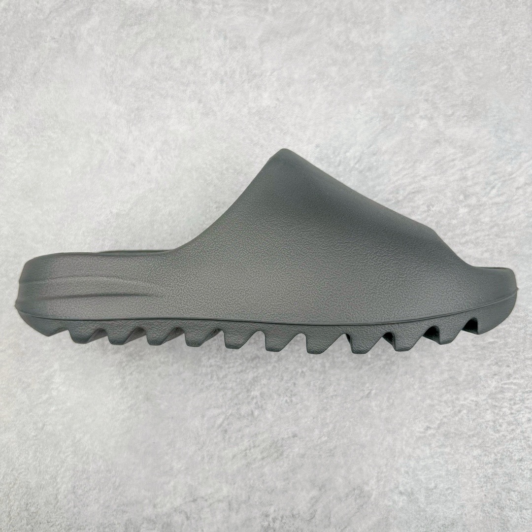 ＃Lw纯原盲盒福利‼️YEEZY SLIDE 椰子拖鞋系列 注意盲盒为软包无盒 报货备注尺码 随机配色 