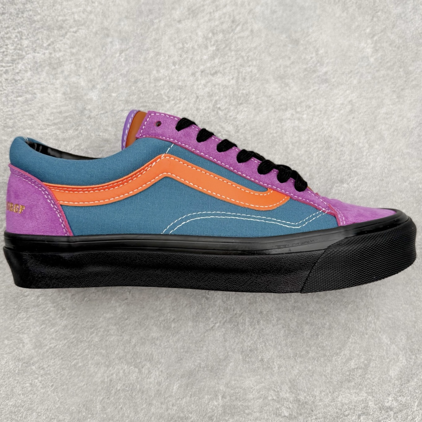 Vans × Julian Klincewicz OTW Old Skool 36 舒适贴合休闲硫化板鞋
