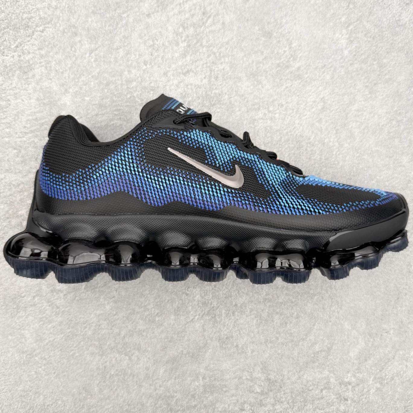 NK AIR LIQUID MAX 2026S 毒箭蛙新款气垫跑步鞋 Liquid Max 传承四十年 