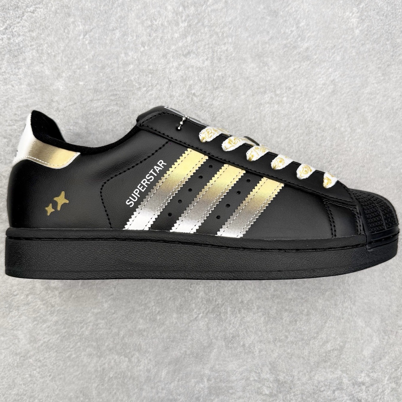 AD Originals Superstar 经典贝壳头休闲板鞋 JH9977 平台正单 全套原纸板楦头