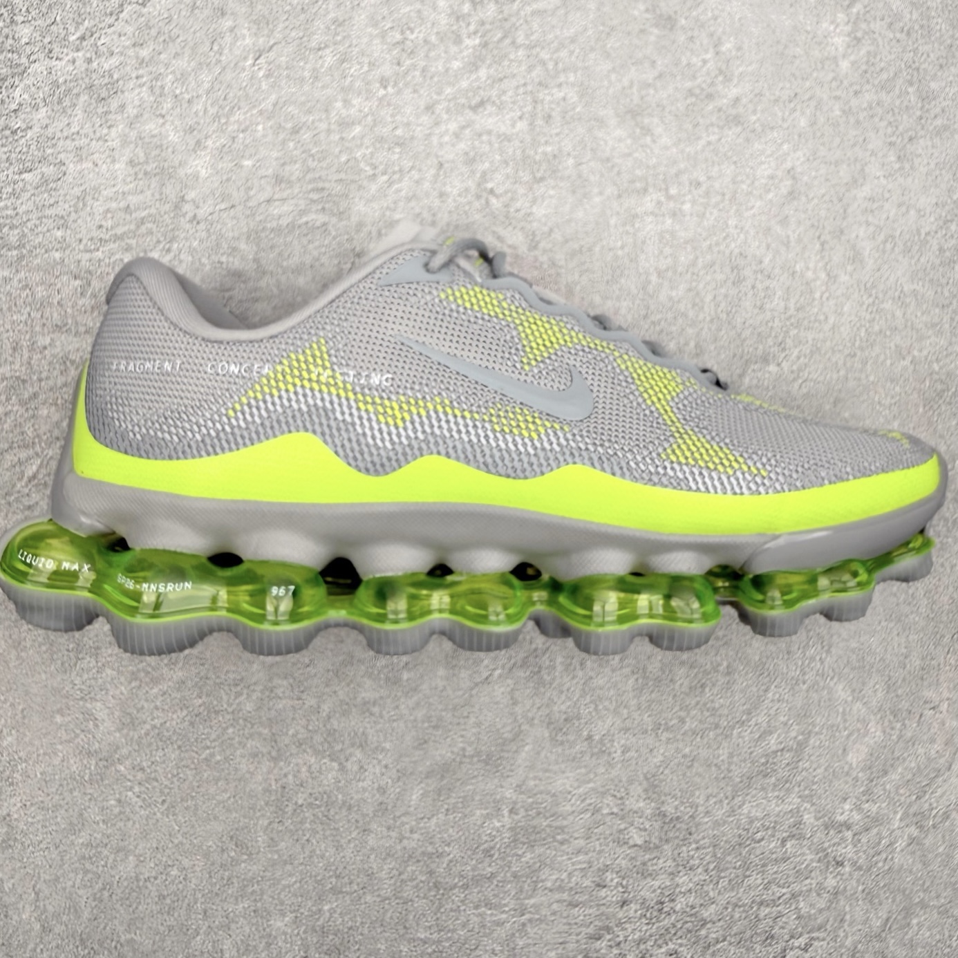 NK AIR LIQUID MAX 2026S 毒箭蛙新款气垫跑步鞋 Liquid Max 传承四十年 