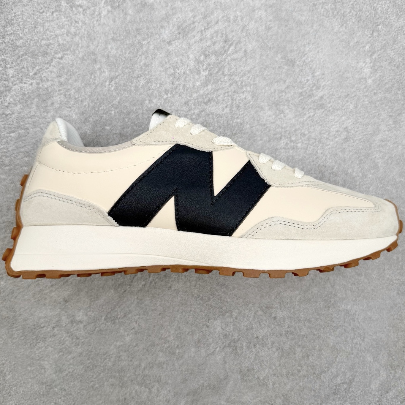 New Balance MS327 NB新百伦系列复古休闲运动慢跑鞋 以更纯粹的复古风格设计打造的全新造
