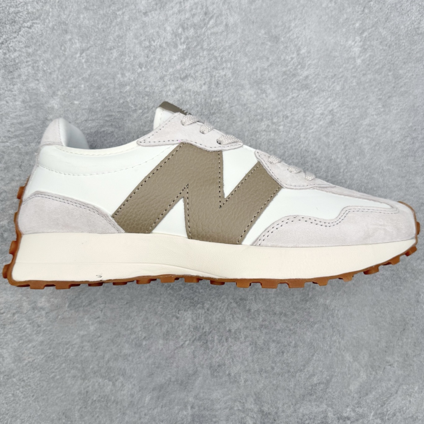 New Balance MS327 NB新百伦系列复古休闲运动慢跑鞋 以更纯粹的复古风格设计打造的全新造
