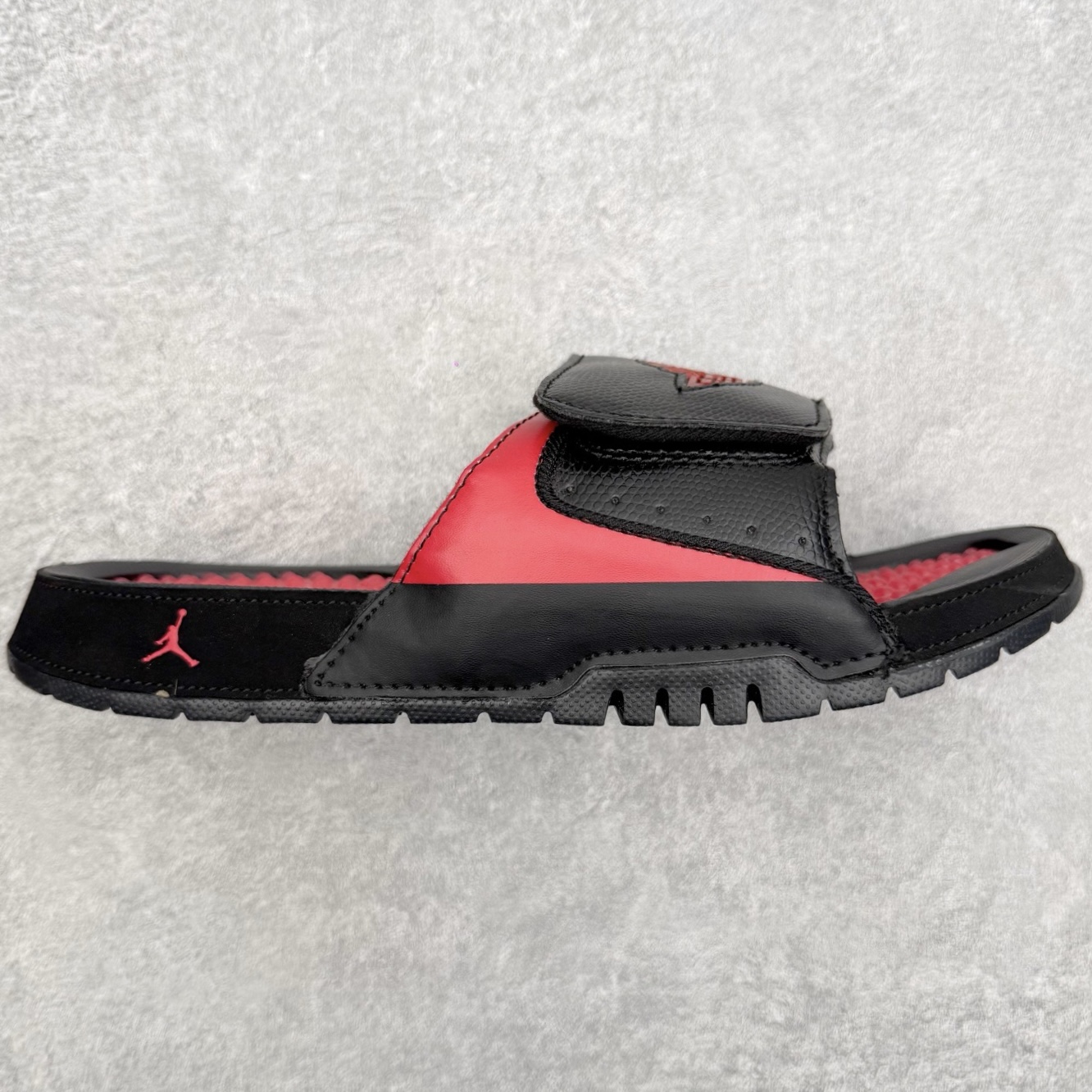 ＃原装级别 Air Jordan AJ2 Hydro Retro Slides 飞人运动拖鞋 经典的配色