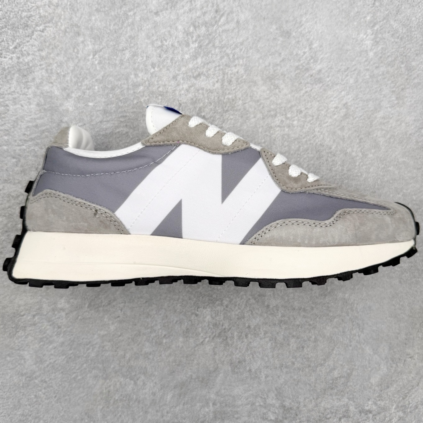 New Balance MS327 NB新百伦系列复古休闲运动慢跑鞋 以更纯粹的复古风格设计打造的全新造