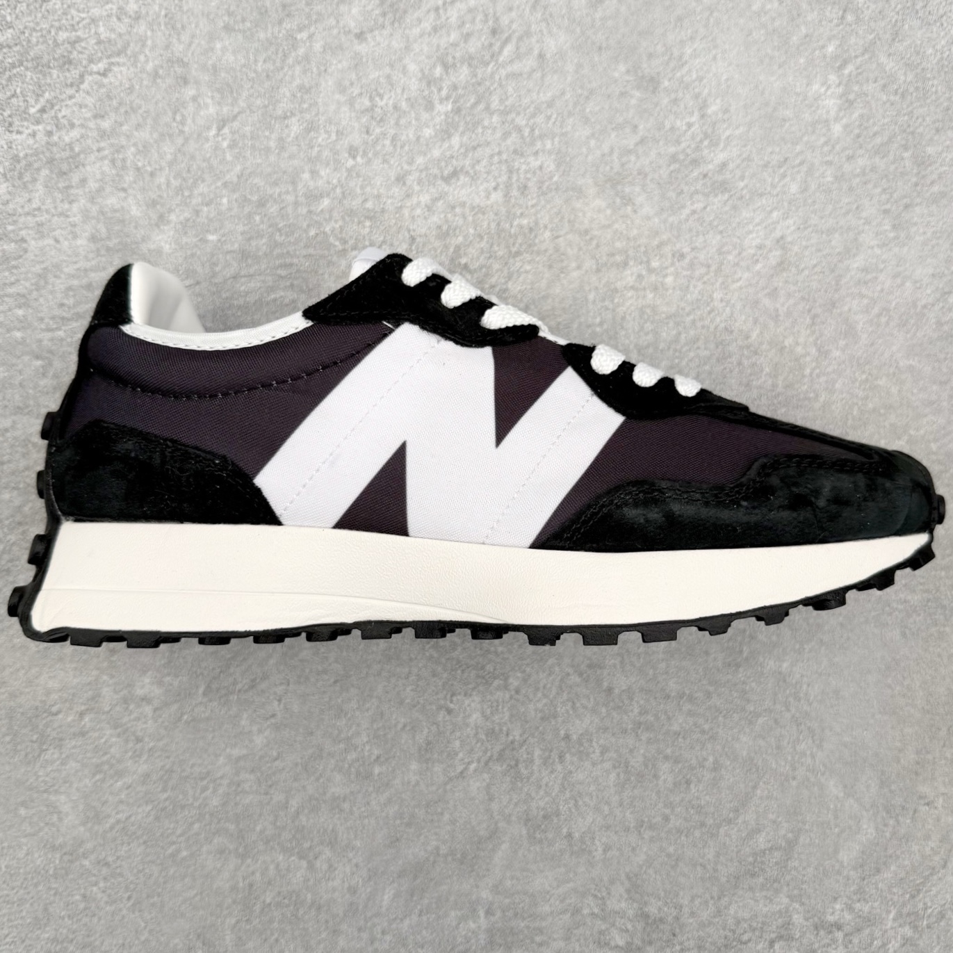 New Balance MS327 NB新百伦系列复古休闲运动慢跑鞋 以更纯粹的复古风格设计打造的全新造