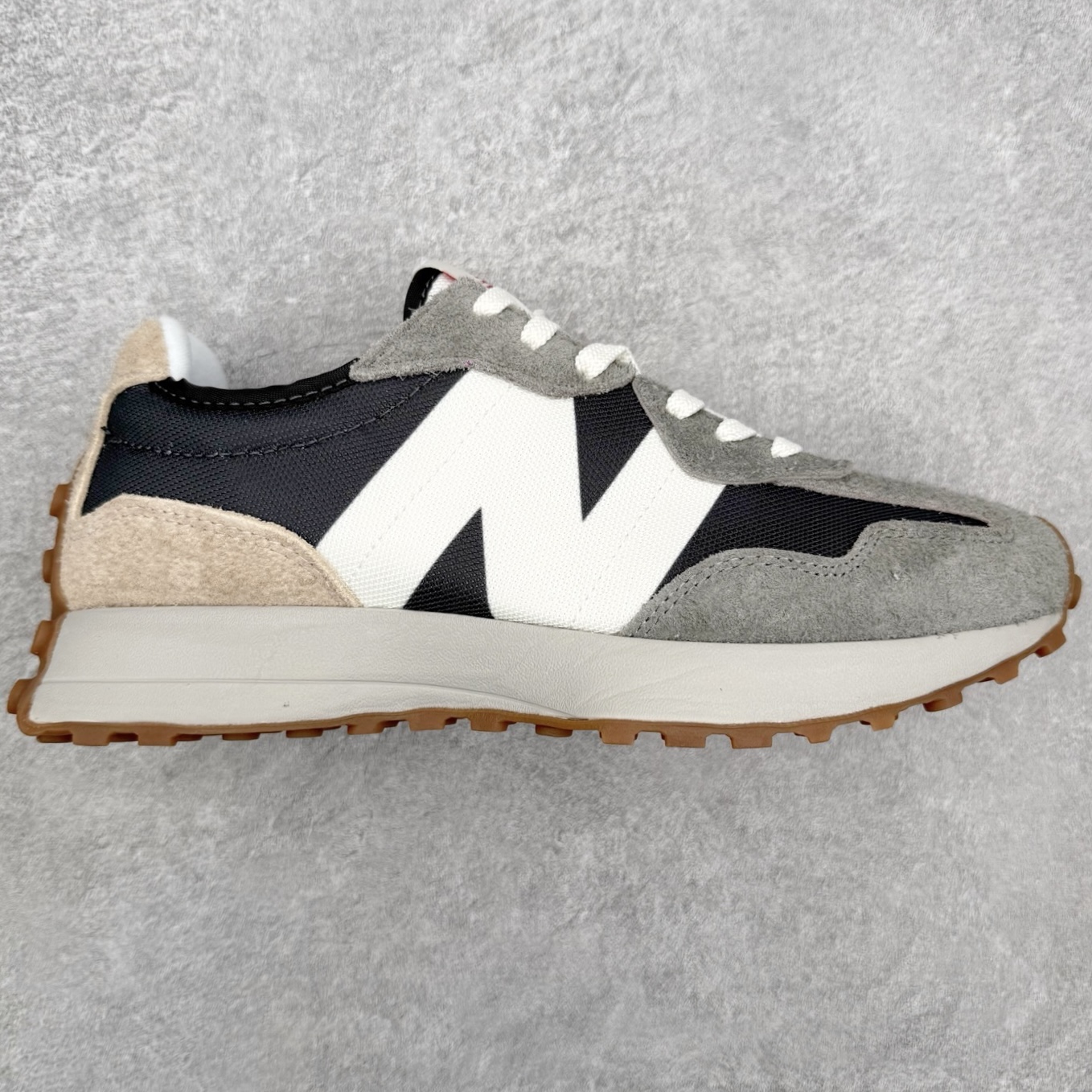 New Balance MS327 NB新百伦系列复古休闲运动慢跑鞋 以更纯粹的复古风格设计打造的全新造